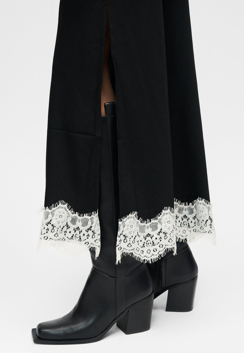 TRIM MIDI SKIRT - A-line skirt - true black