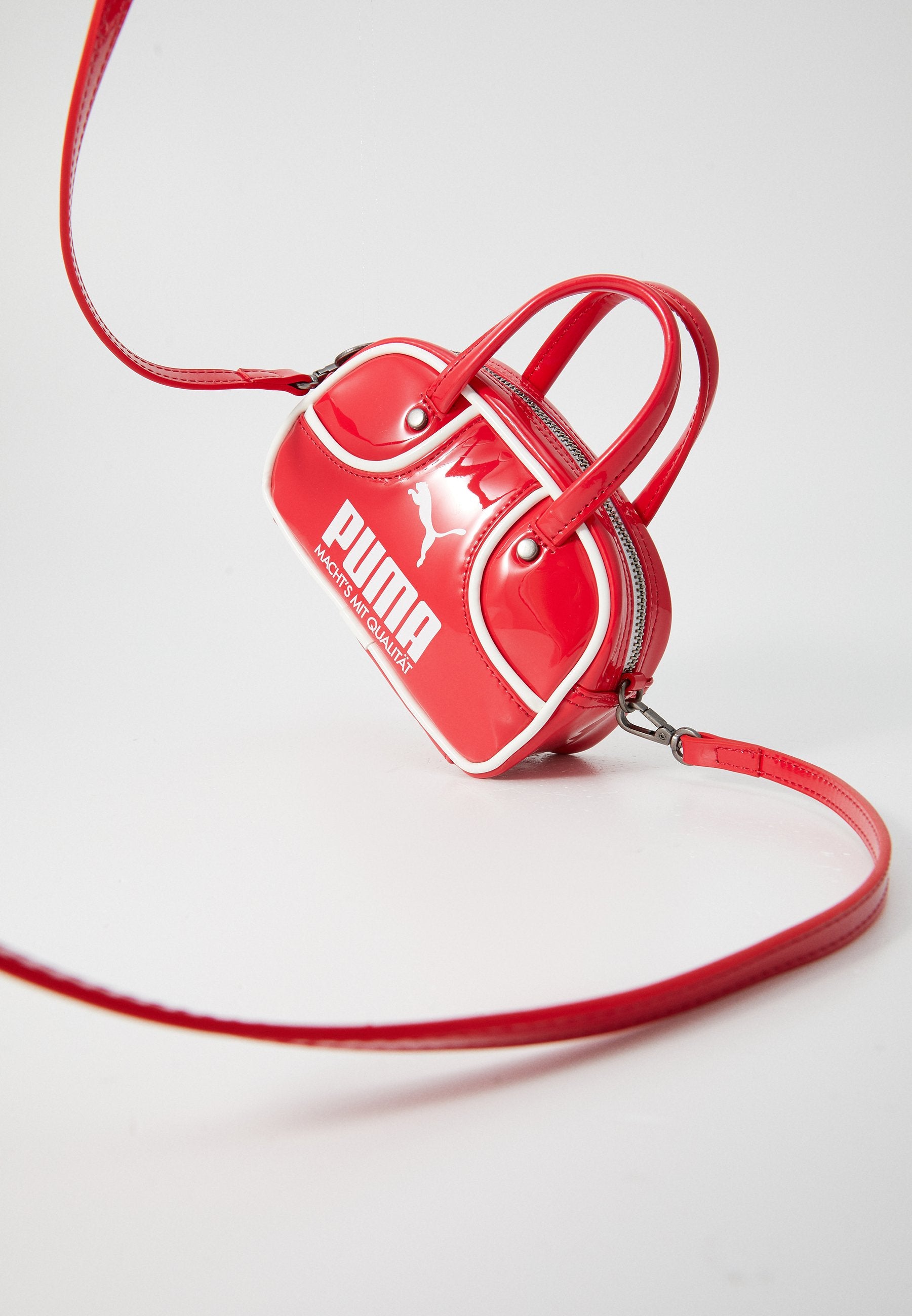 MICRO GRIP - Cross body bag - red
