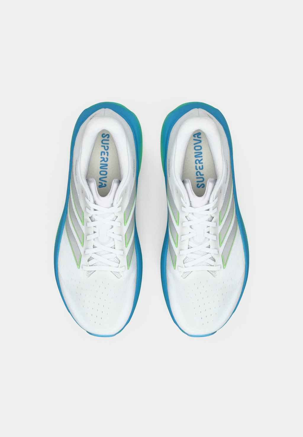 SUPERNOVA RISE 3 M - Road running shoes - cloud white/silver-coloured metallic/semi blue burst