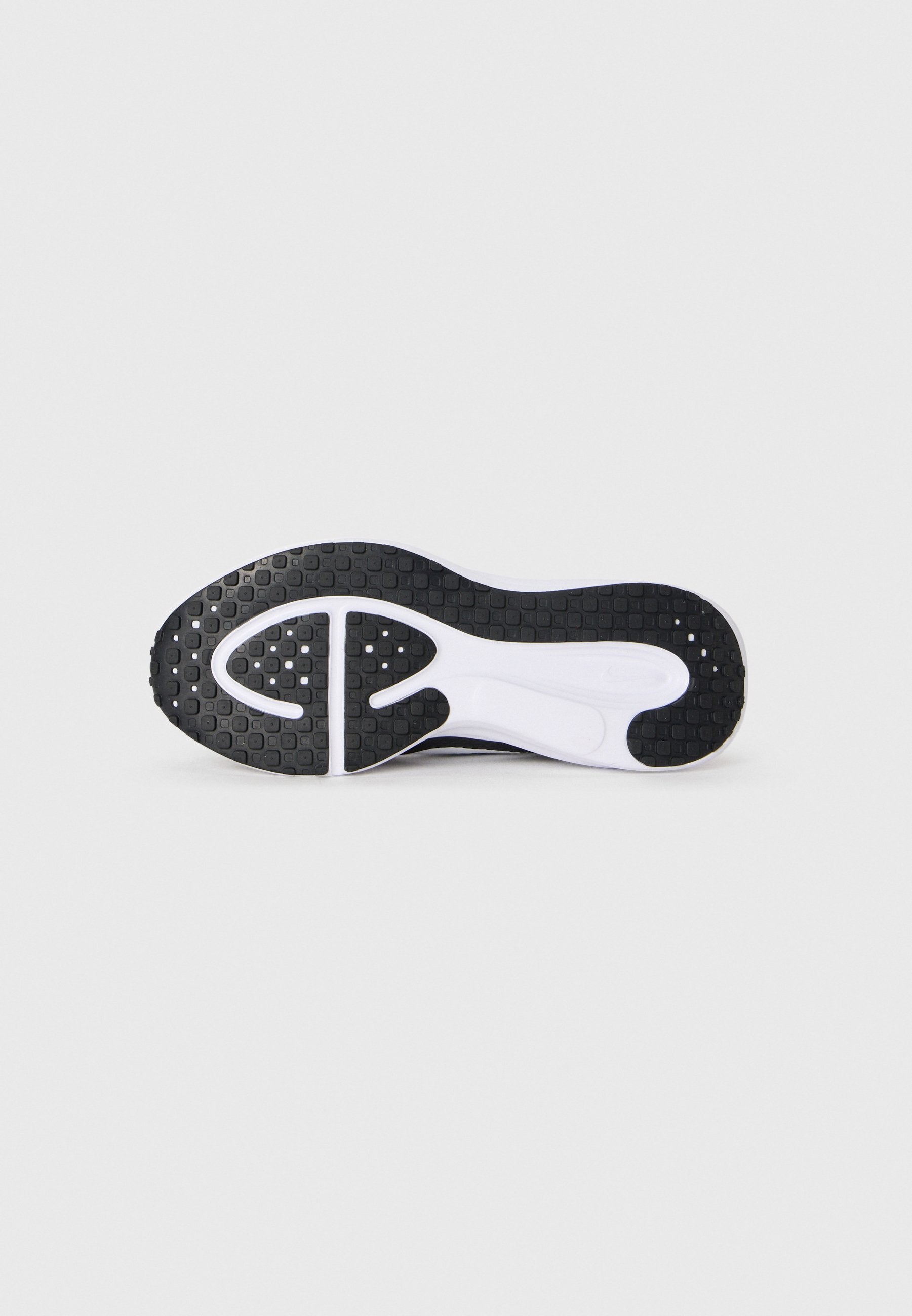 REVOLUTION 8 - Road running shoes - black/white