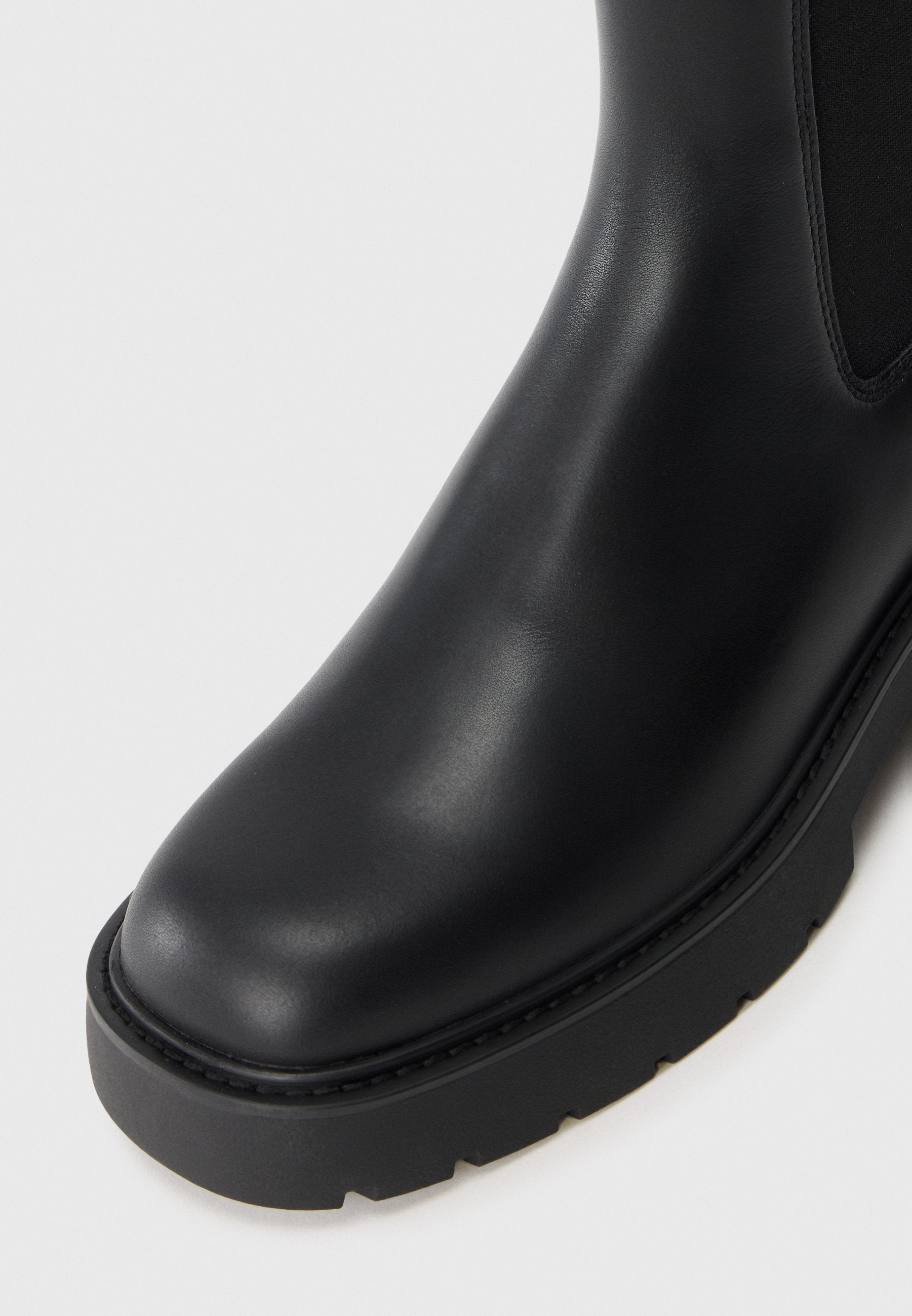 Classic ankle boots - black