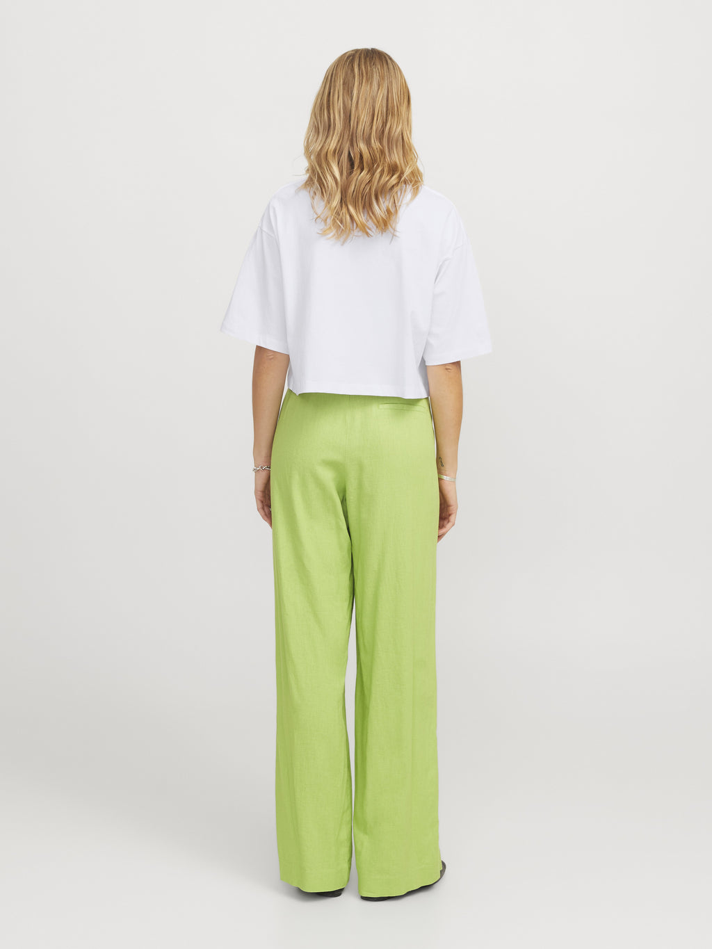 JXANDREA LOOSE CROPPED TEE - Basic T-shirt - bright white