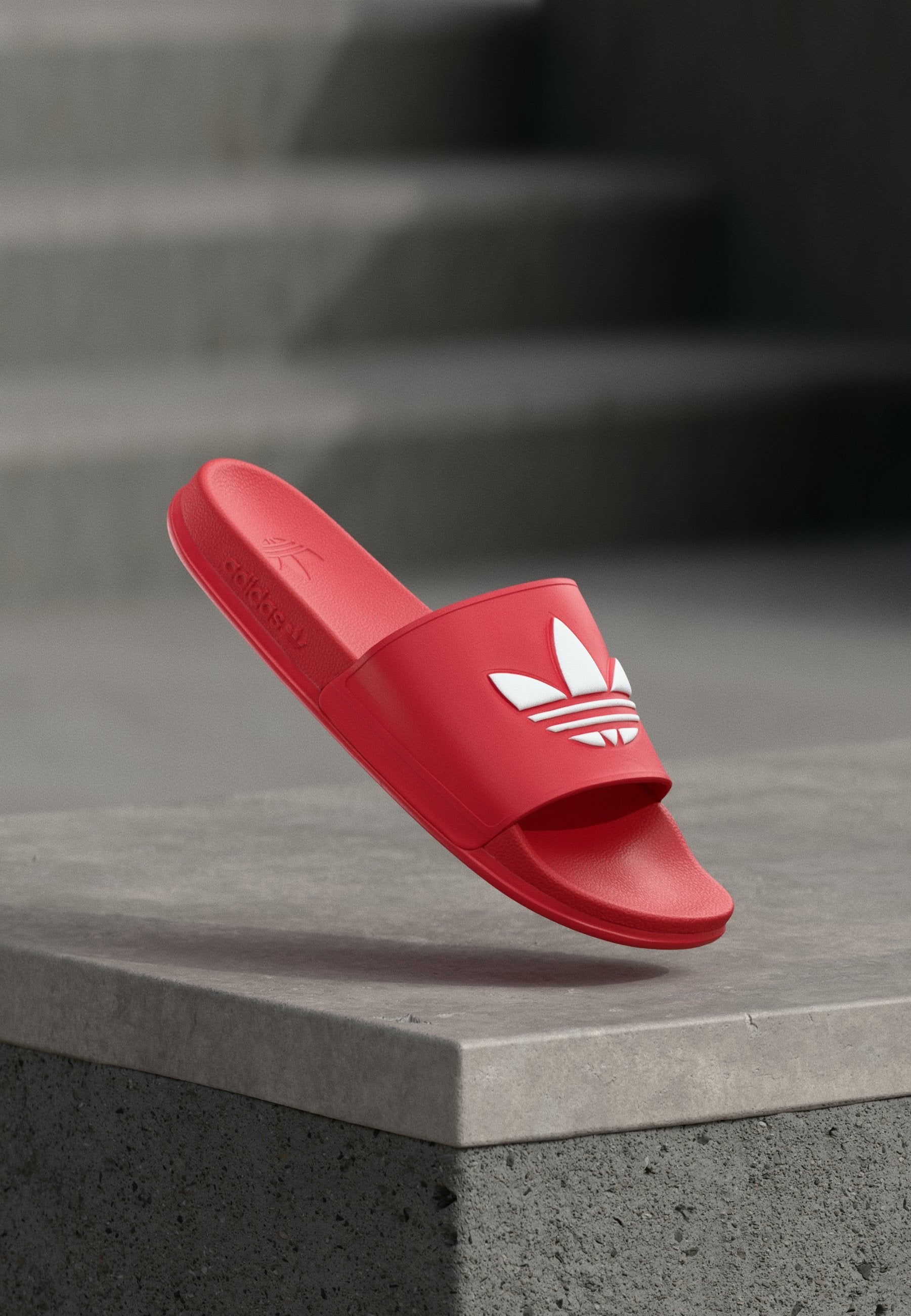 ADILETTE OG UNISEX - Havuz terliği - better scarlet/footwear white