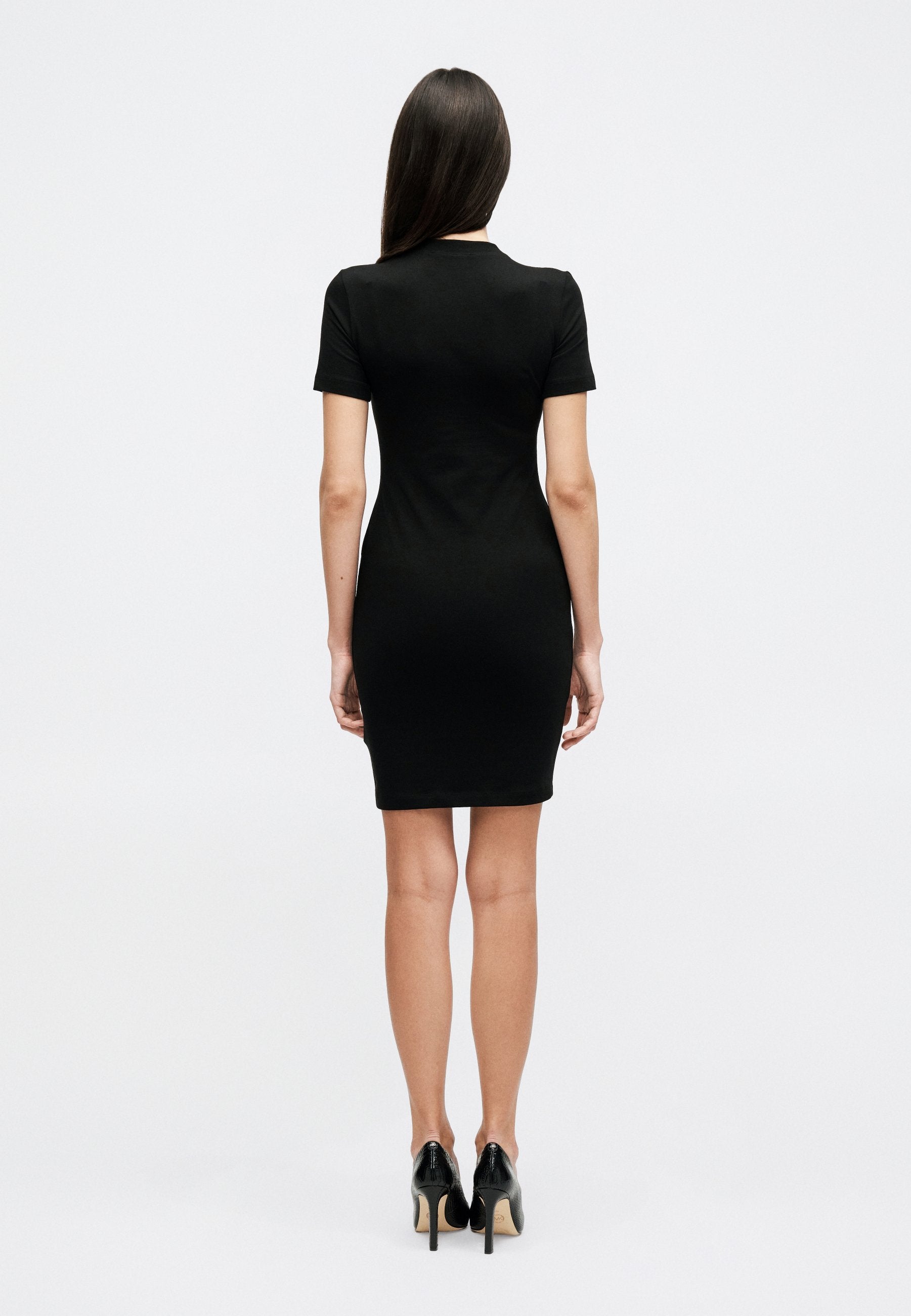 EMBLEM WAVE - Robe en jersey - noir/doré