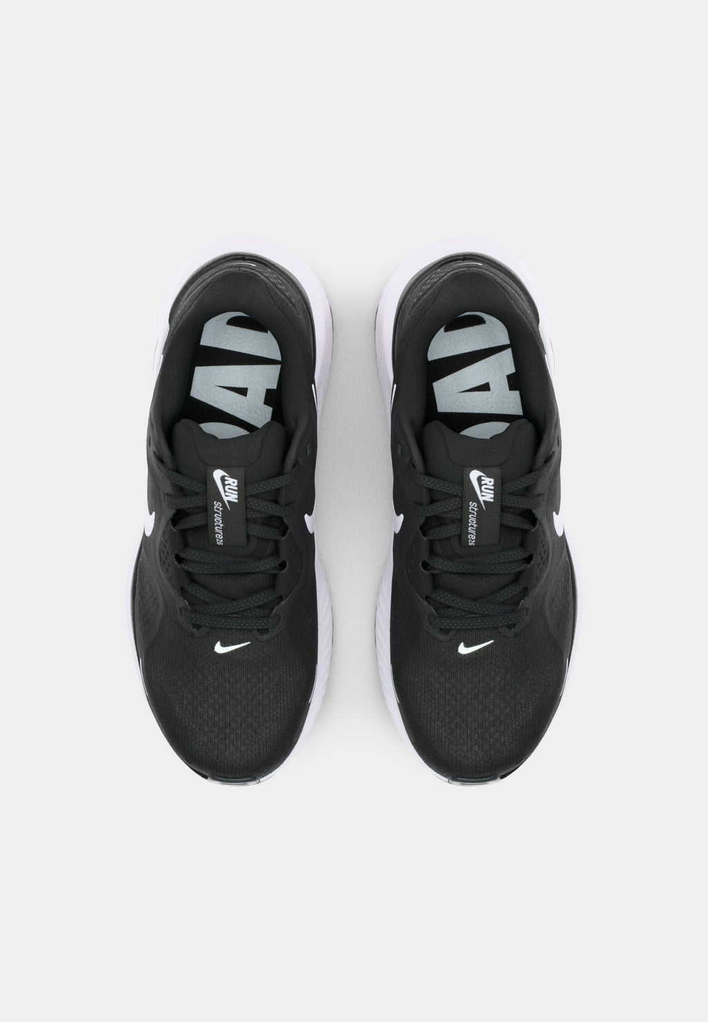 W NIKE STRUCTURE 26 - Chaussures de running sur route - black/white/cool grey/metallic silver