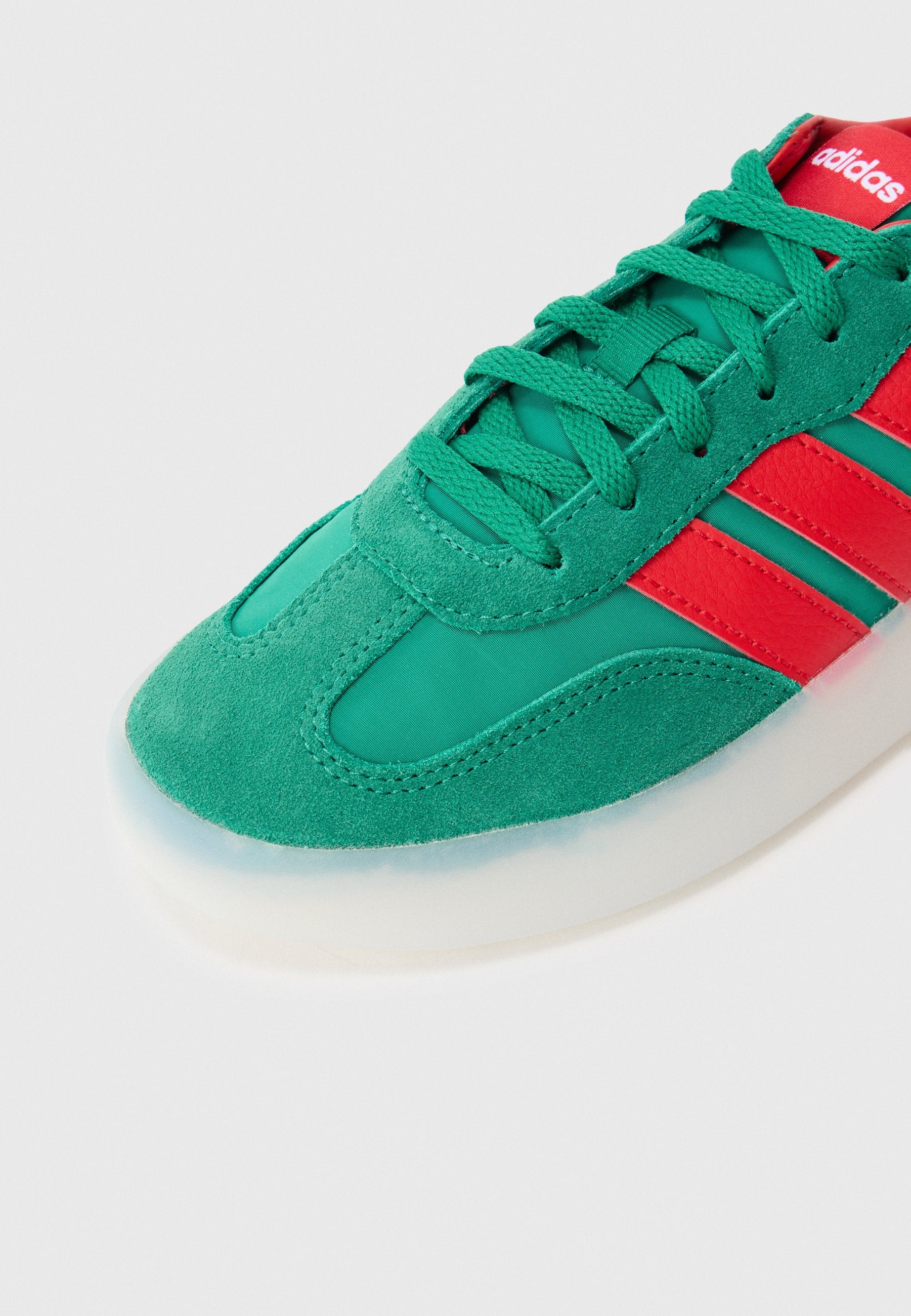 BARREDA DECODE UNISEX - Trainers - bold green/better scarlet/white