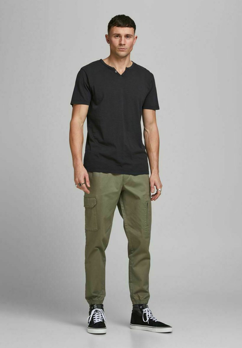 ESPLIT NECK   - Basic T-shirt - black