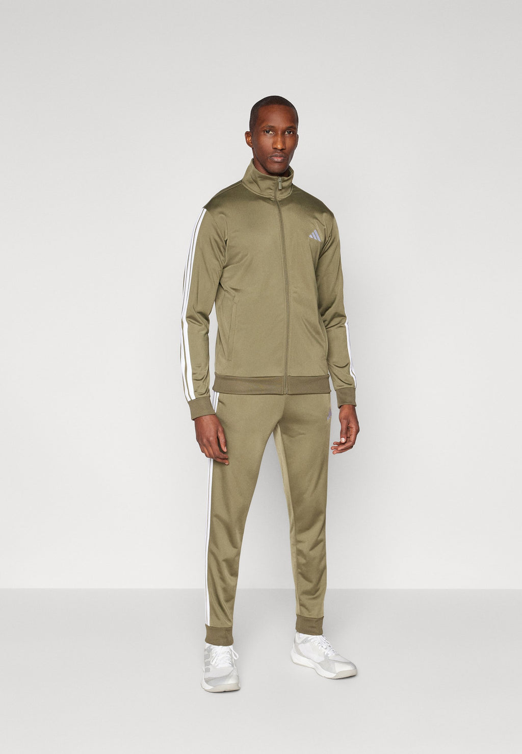 3 STRIPES - Tracksuit - olive strata/white