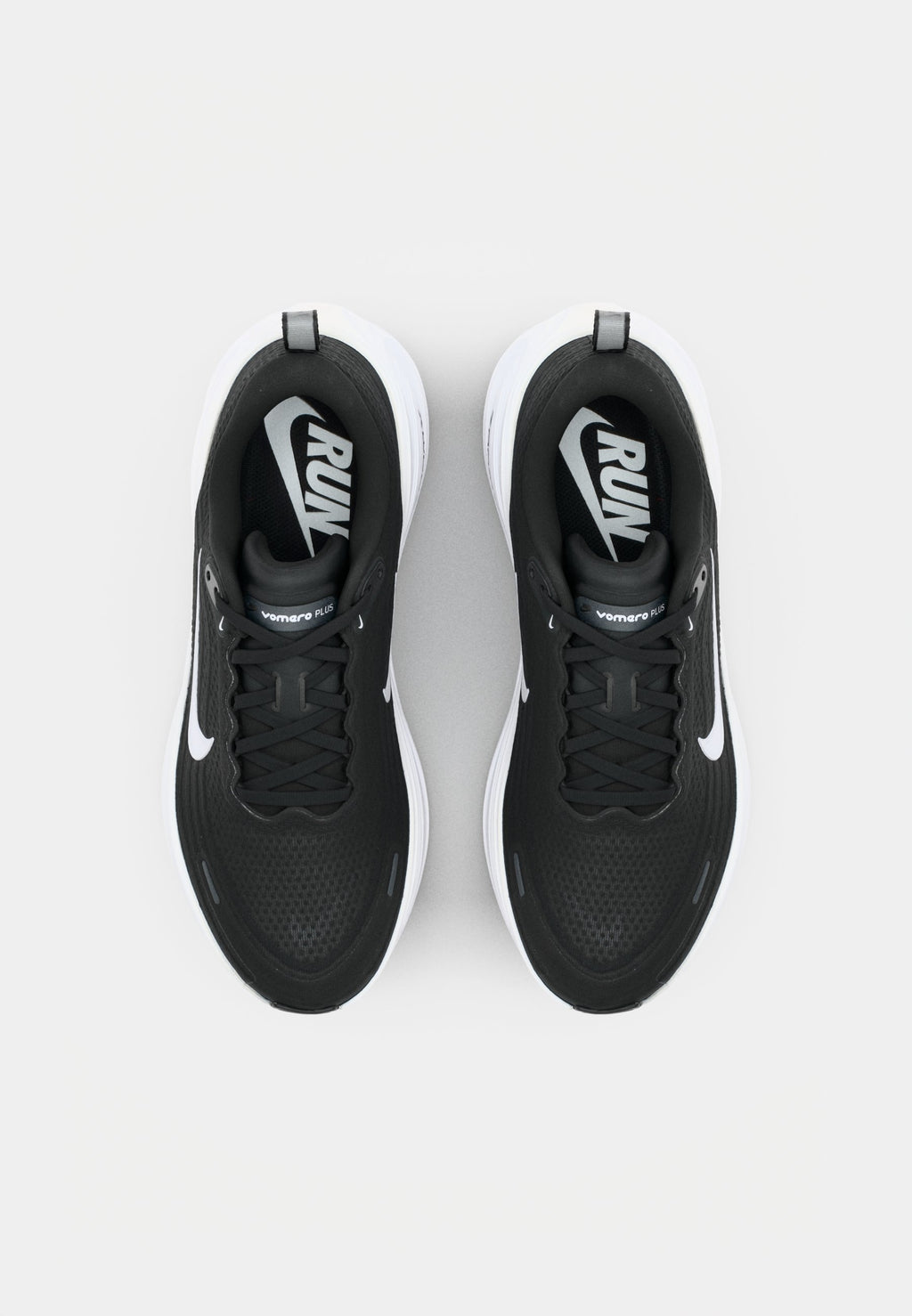 VOMERO PLUS - Road running shoes - black/white/cool grey/metallic dark grey/summit white