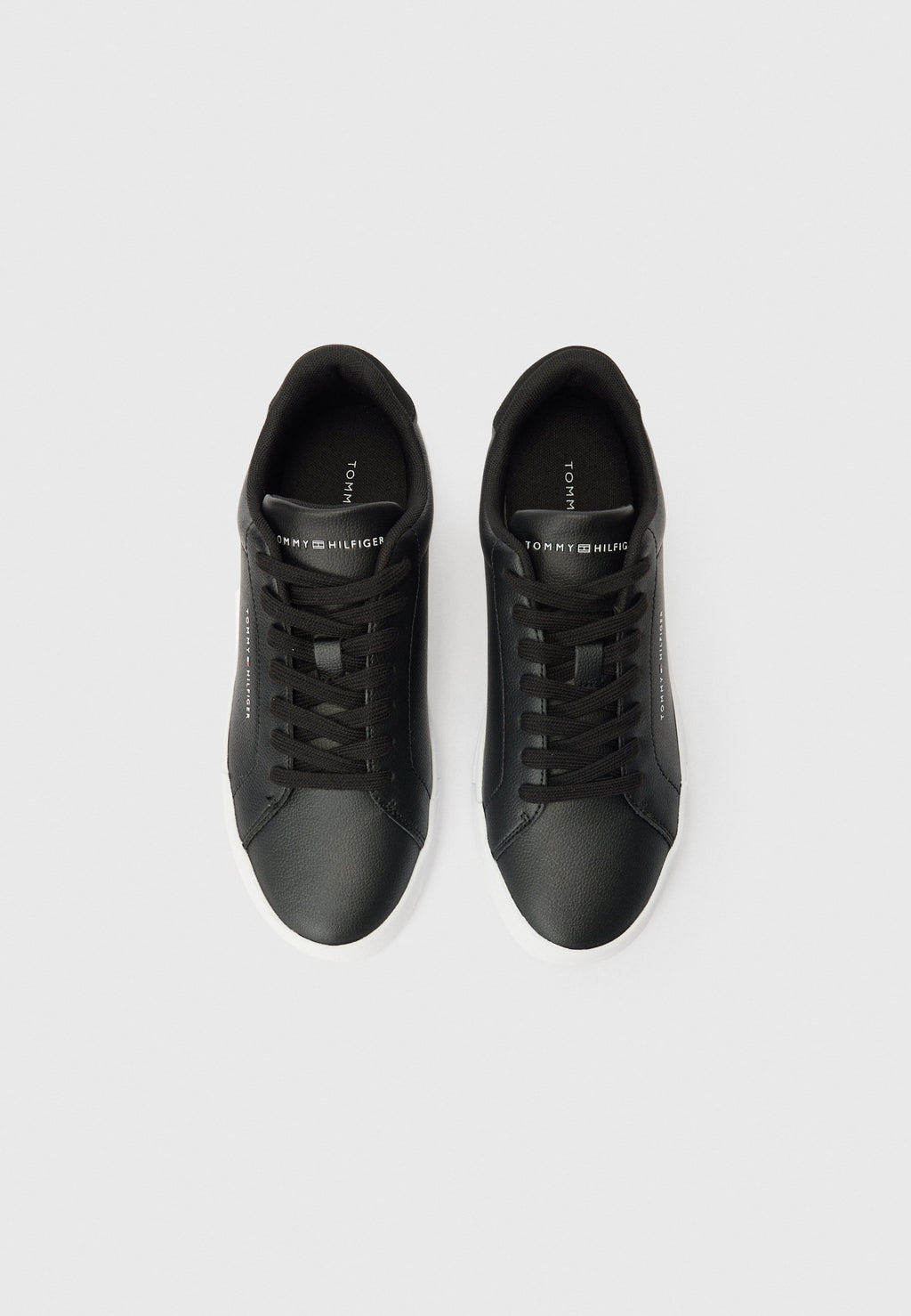 Trainers - black