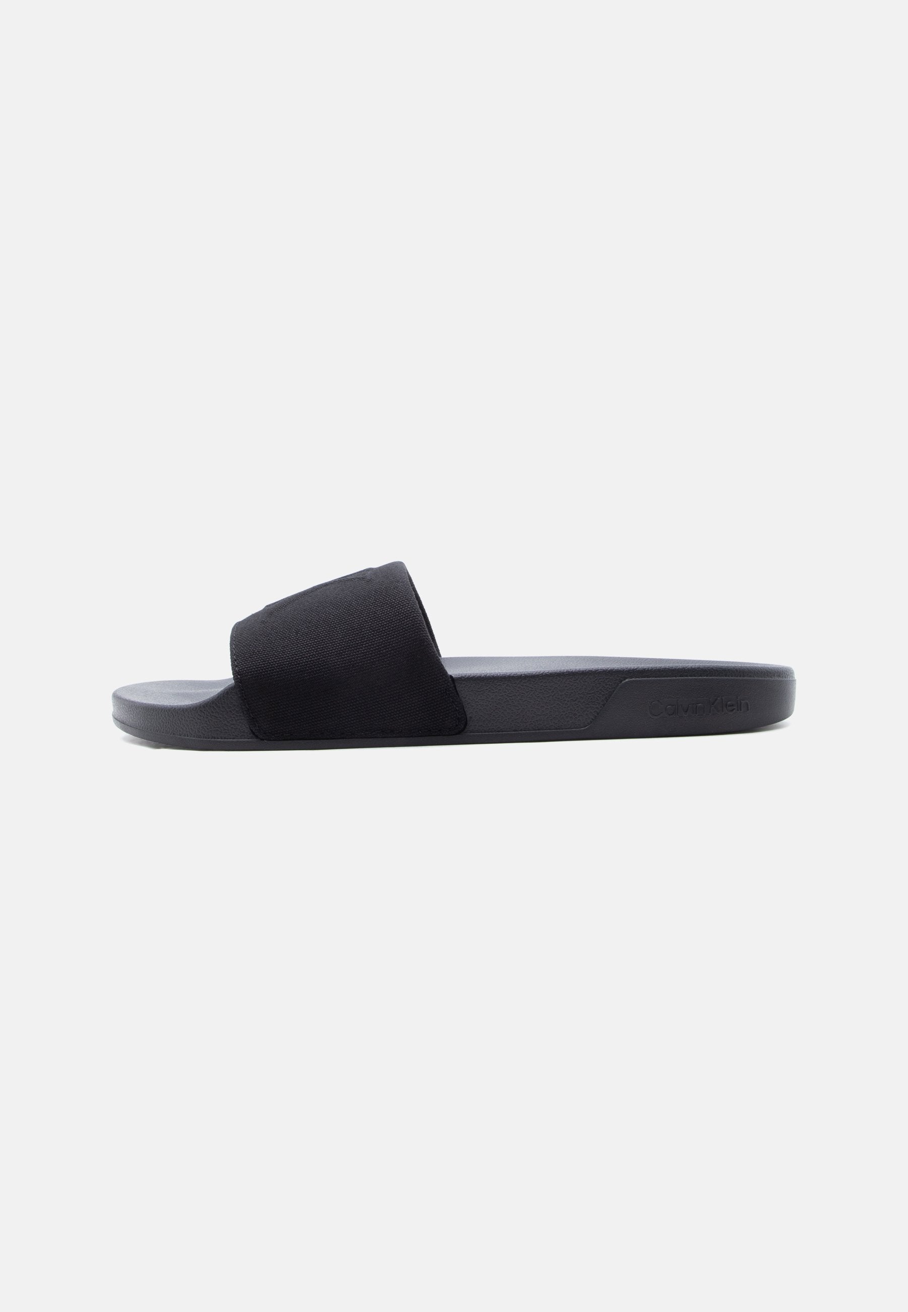 Mules - triple black