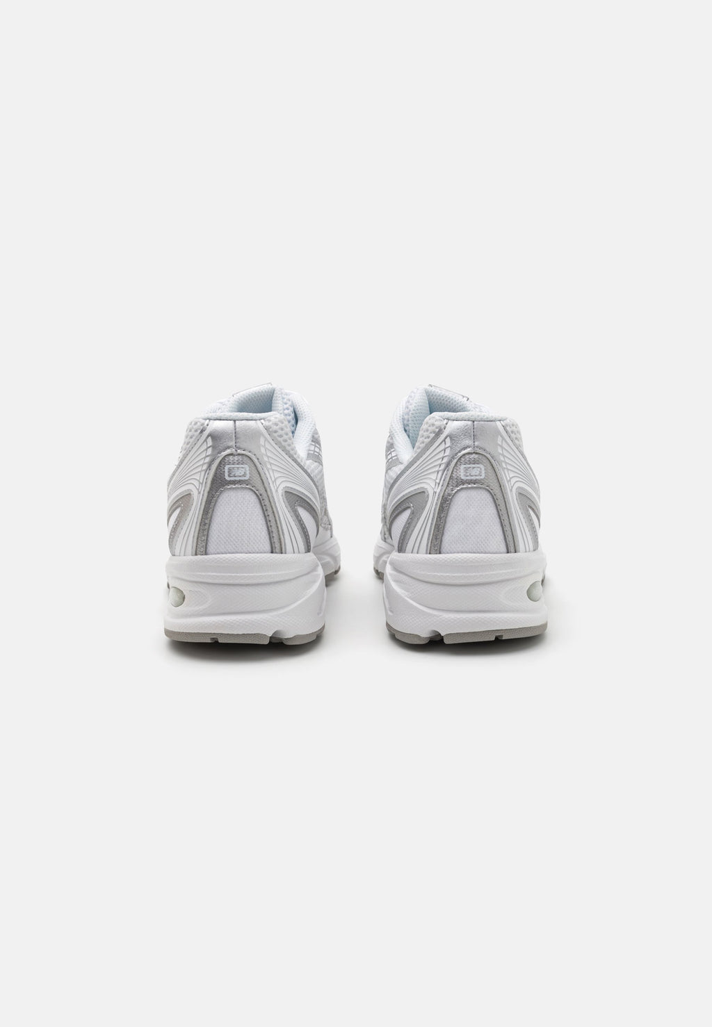 U740 UNISEX - أحذية رياضية - أبيض