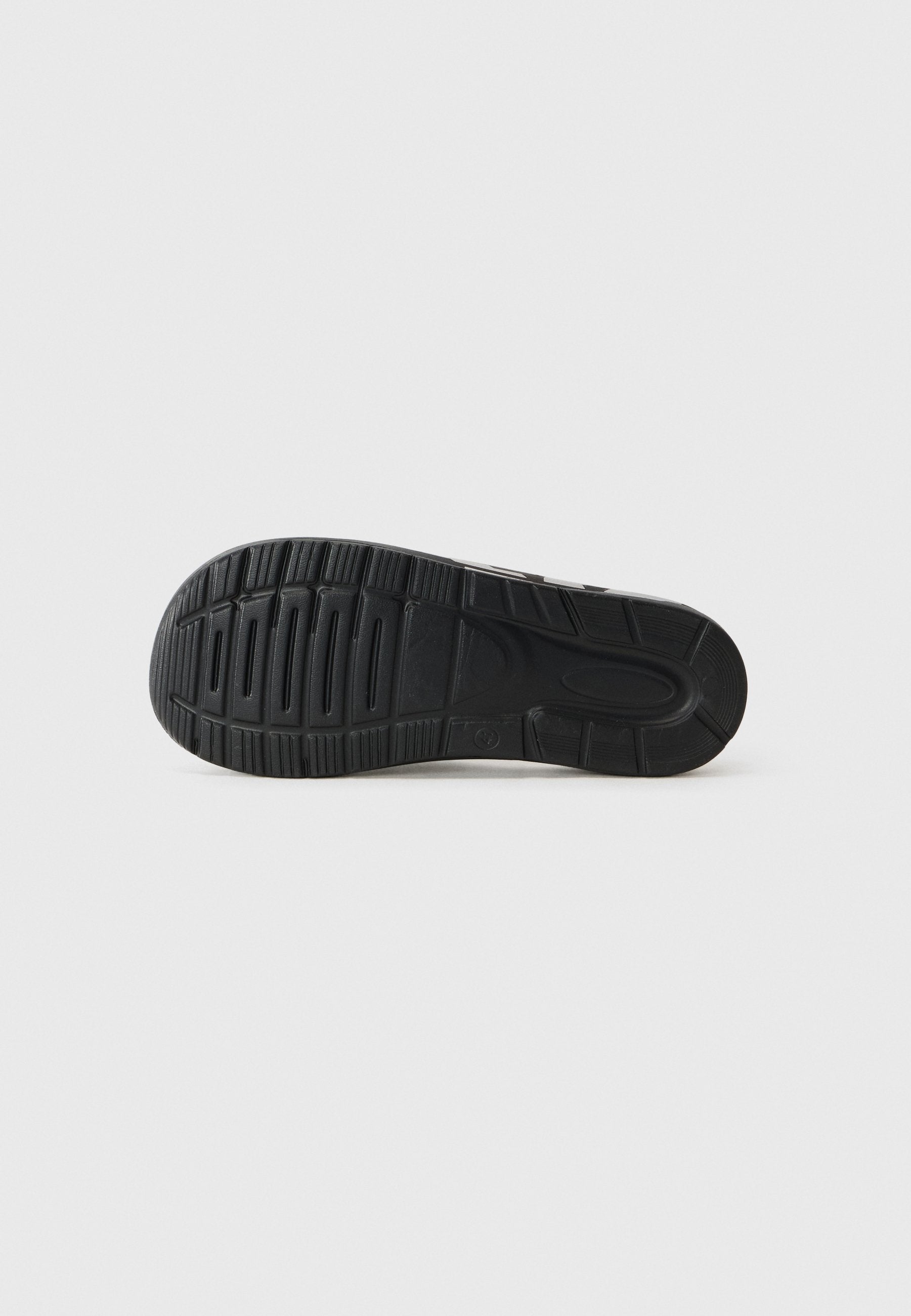 CRUSHER DISTANCE - Slippers - black/silver-coloured