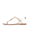 METALLIC LEATHER TOE POST FLAT SANDALS - Sandals - gold-coloured