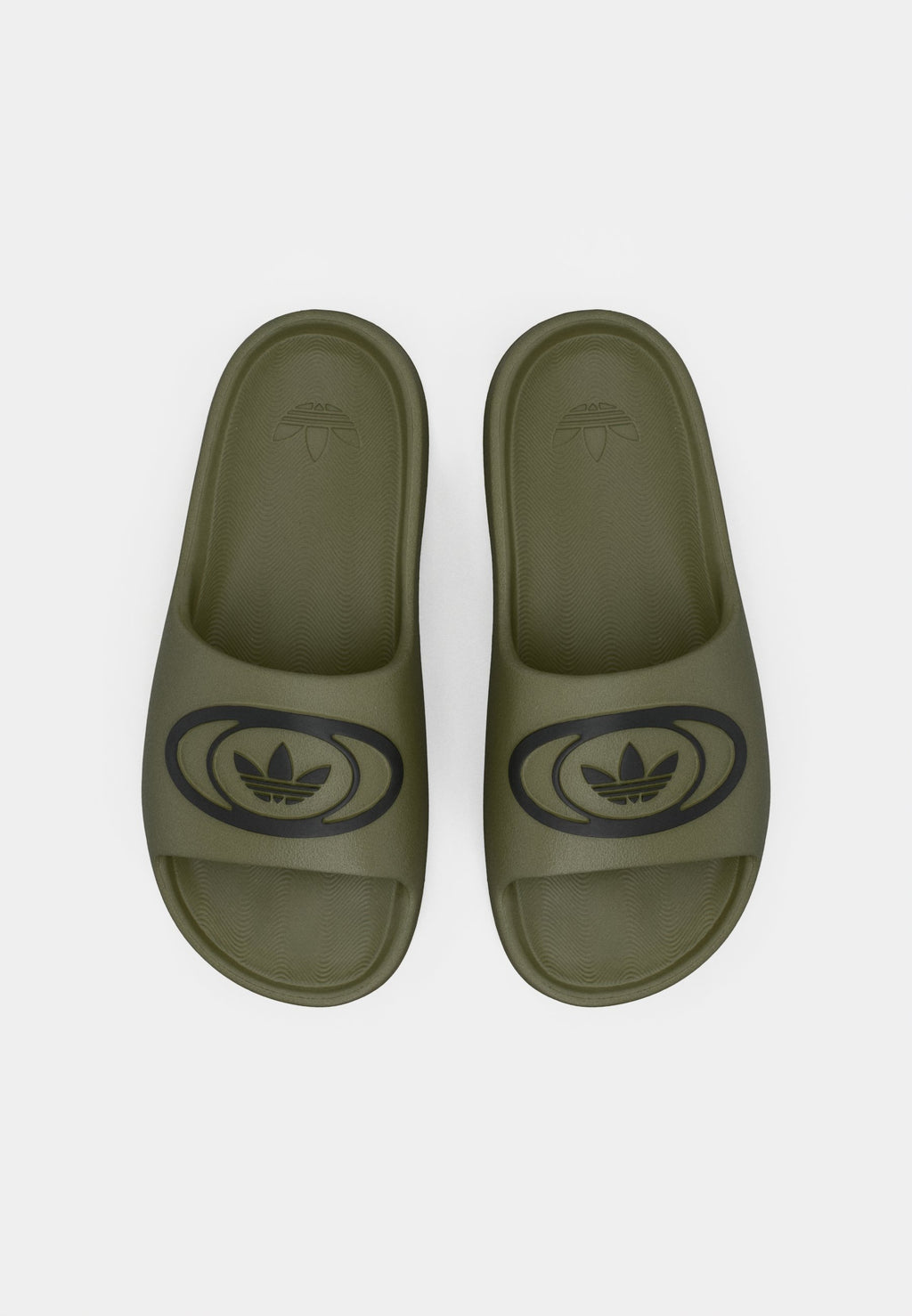 ADILETTE 00S UNISEX - Mules - olive strata/core black
