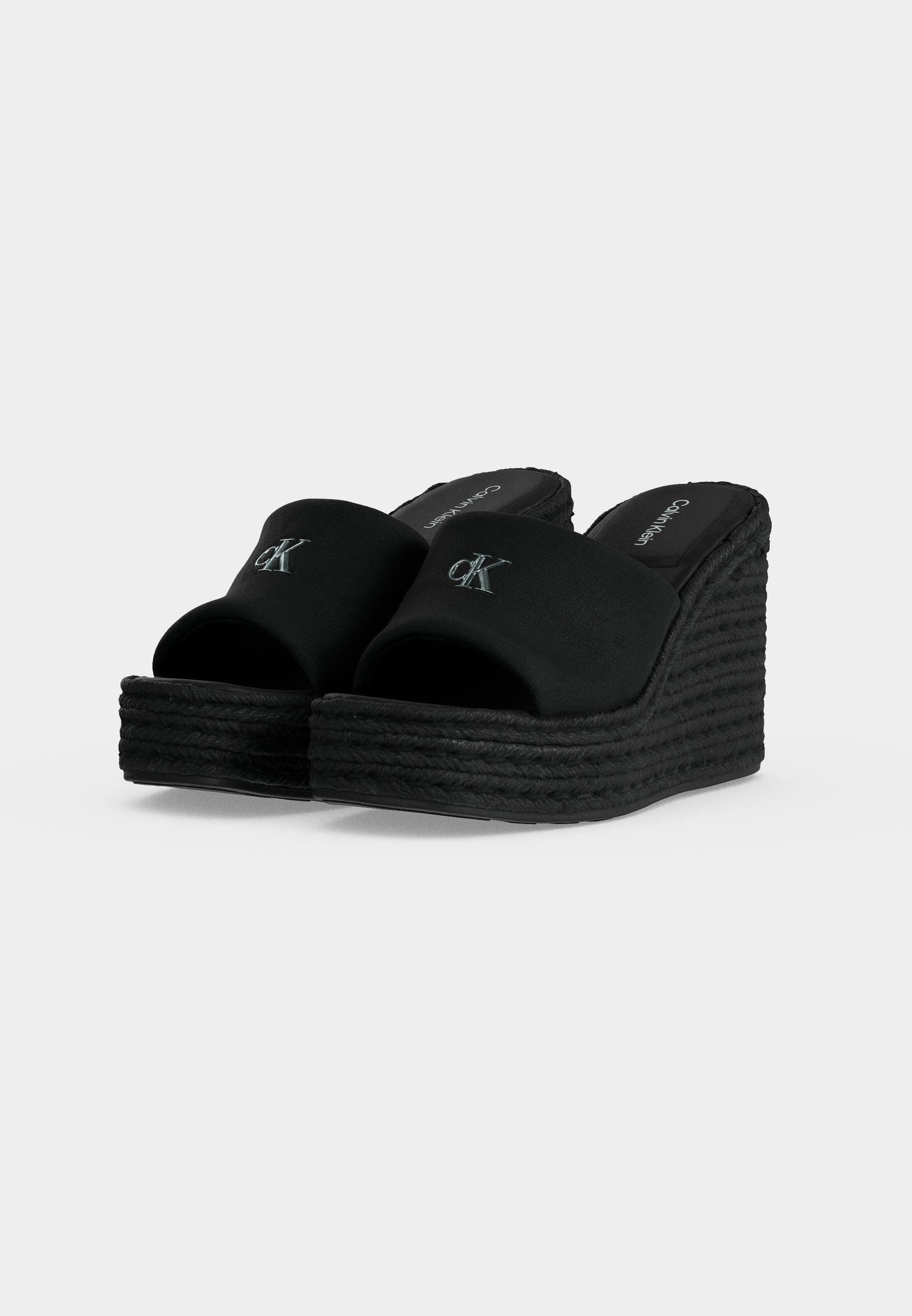 Heeled mules - black