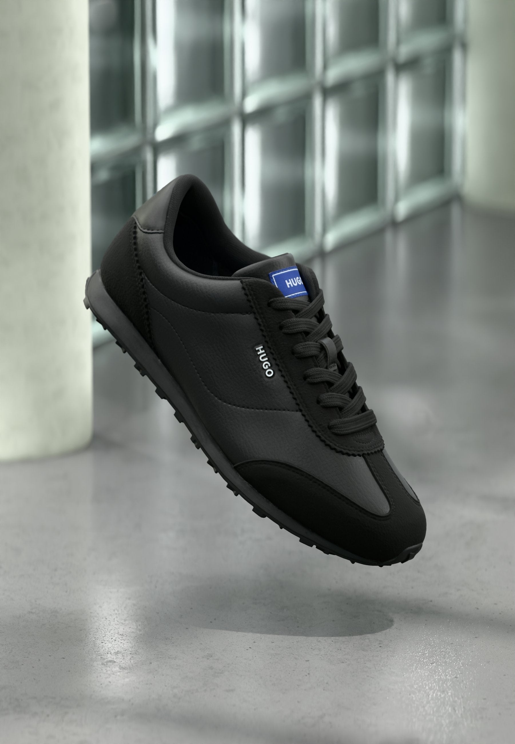JARED RUNN - Trainers - black