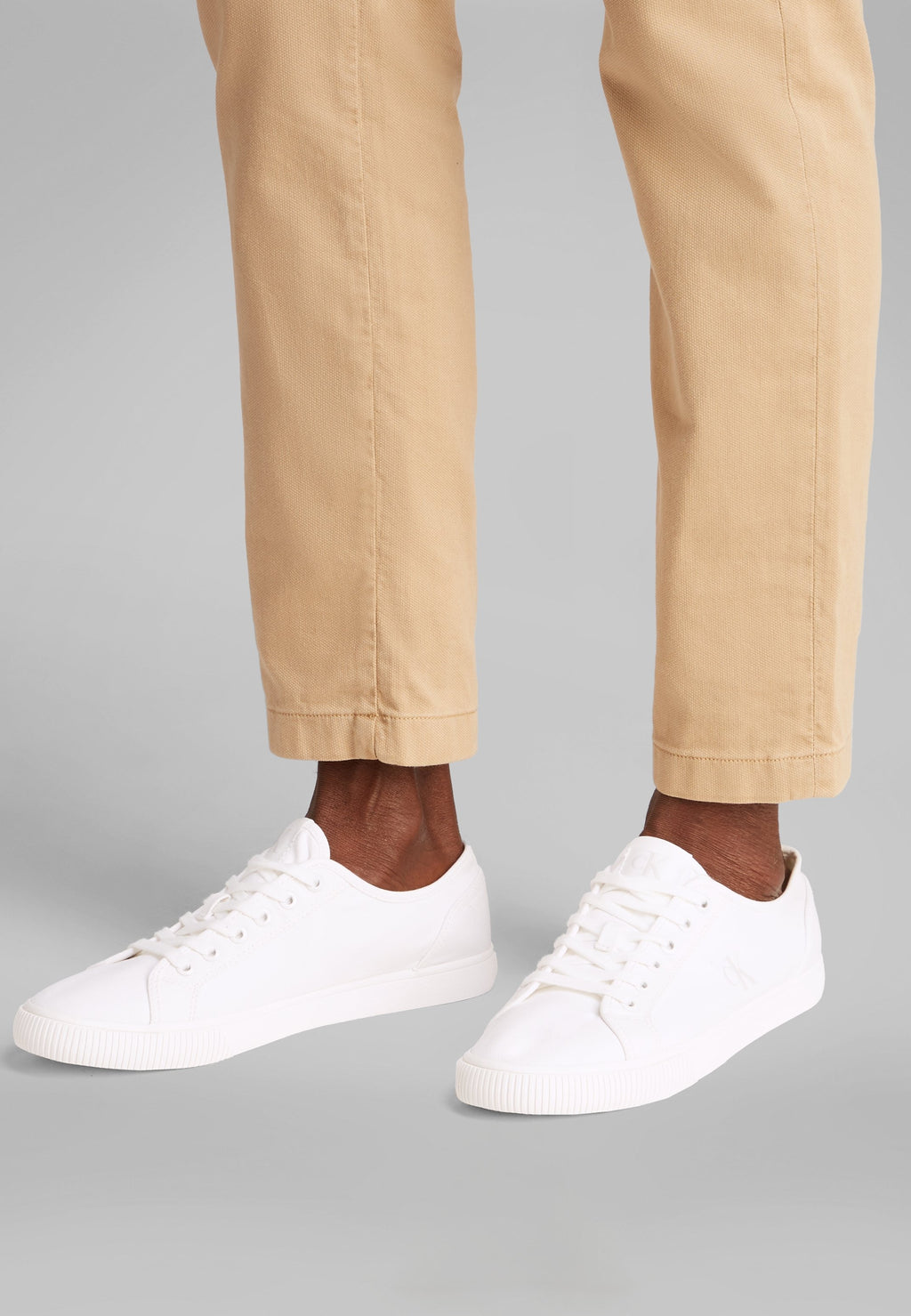 Trainers - triple bright white