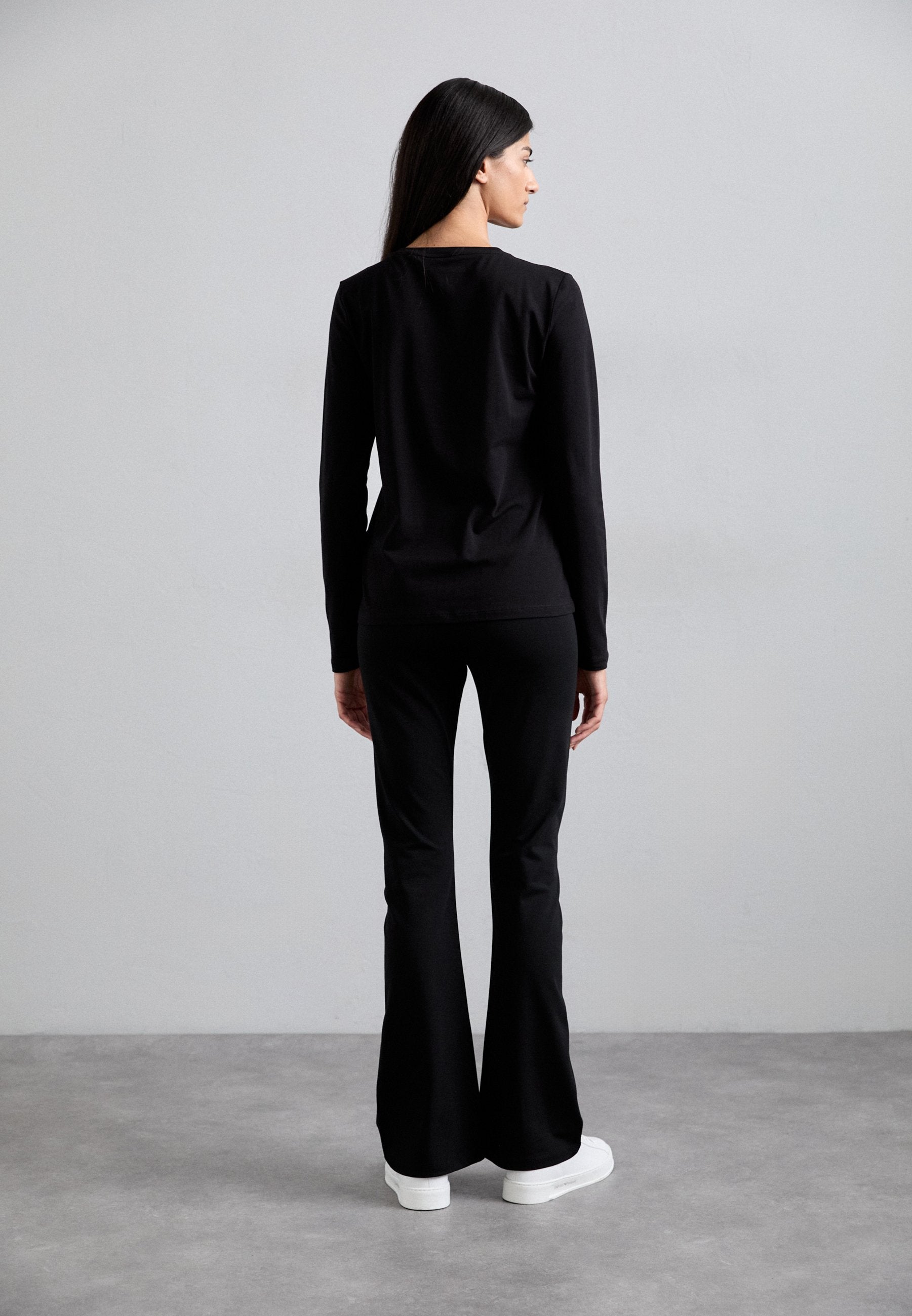 Leggings - Trousers - black