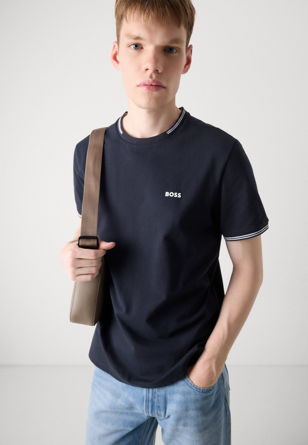 TAUL - Basic T-shirt - dark blue