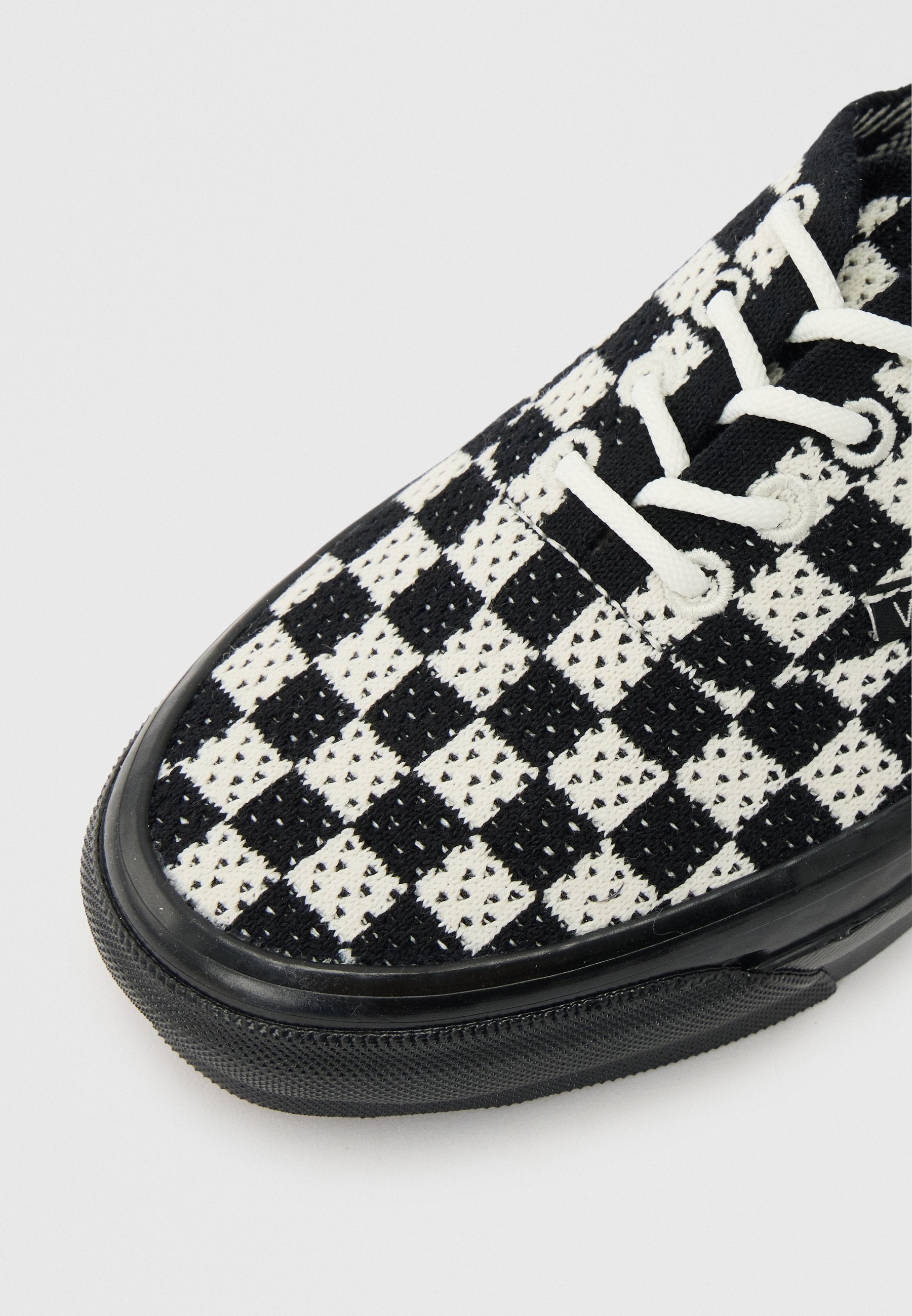 PREMIUM AUTHENTIC 44 EK - Skate shoes - black/marshmallow