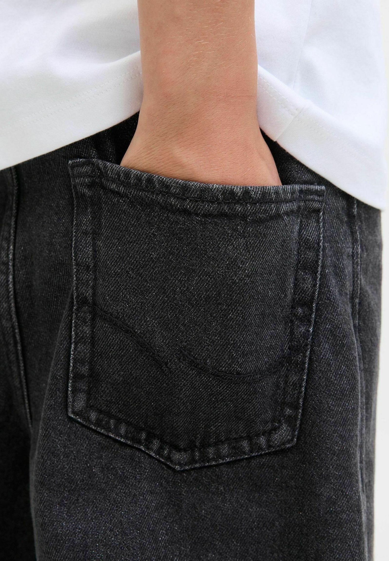 gy fit JJIALEX JJORIGINAL AT 706 NOOS RET JNR Junior - Relaxed kalıp jean - siyah denim