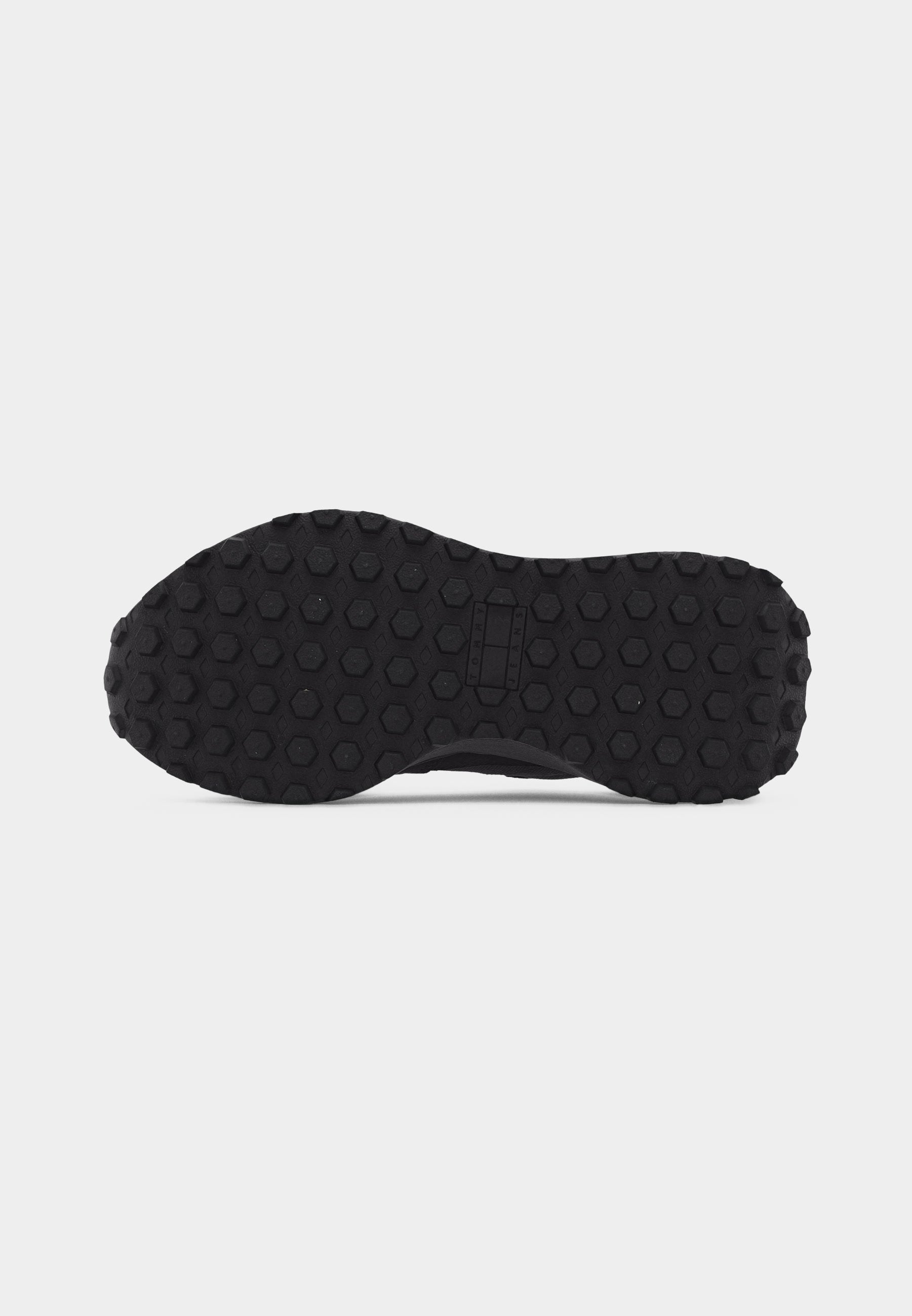 MODERN RUNNER - Trainers - black