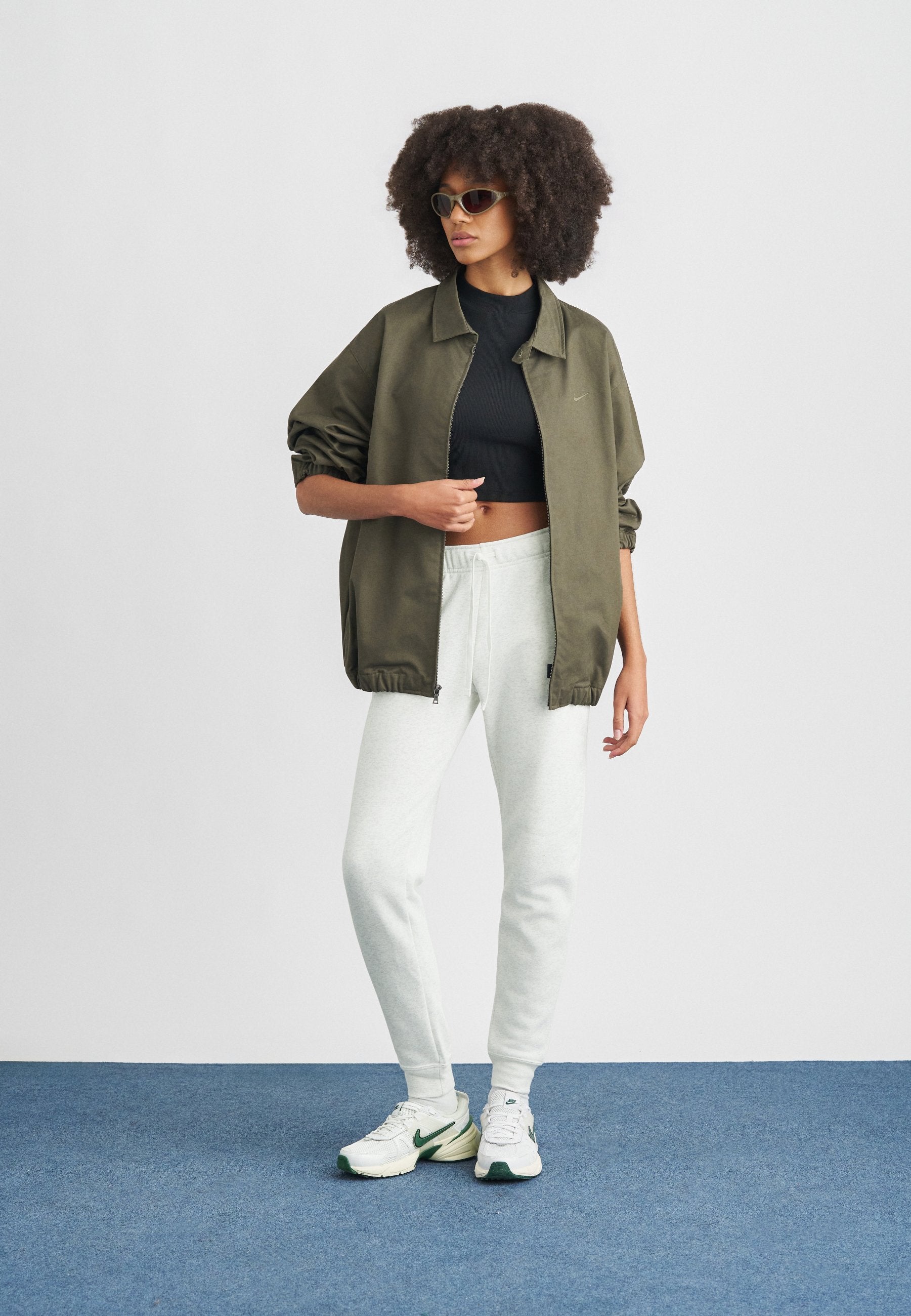 CLUB PANT - Tracksuit bottoms - birch heather/black