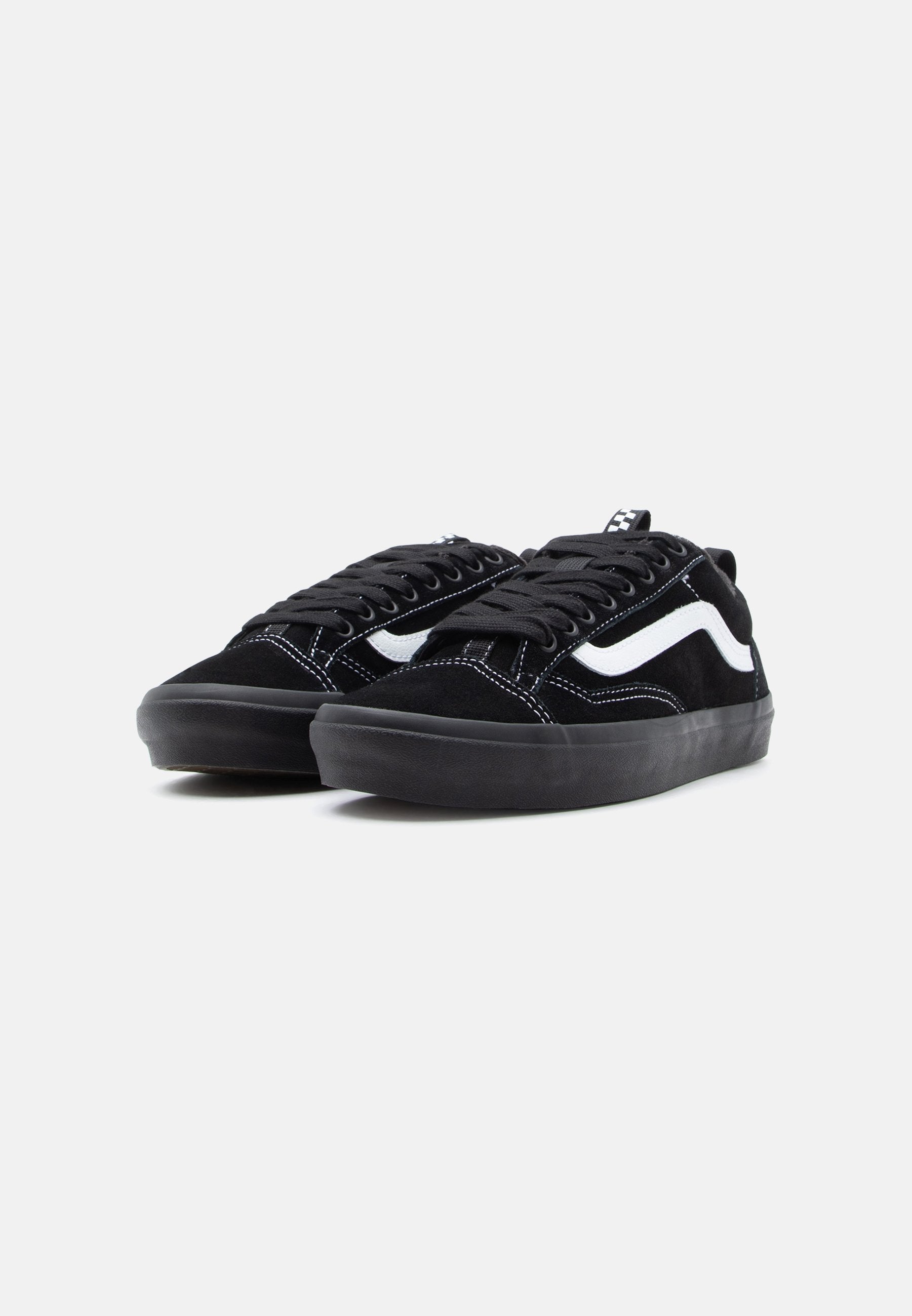 OLD SKOOL 36 + UNISEX - Trainers - black/white