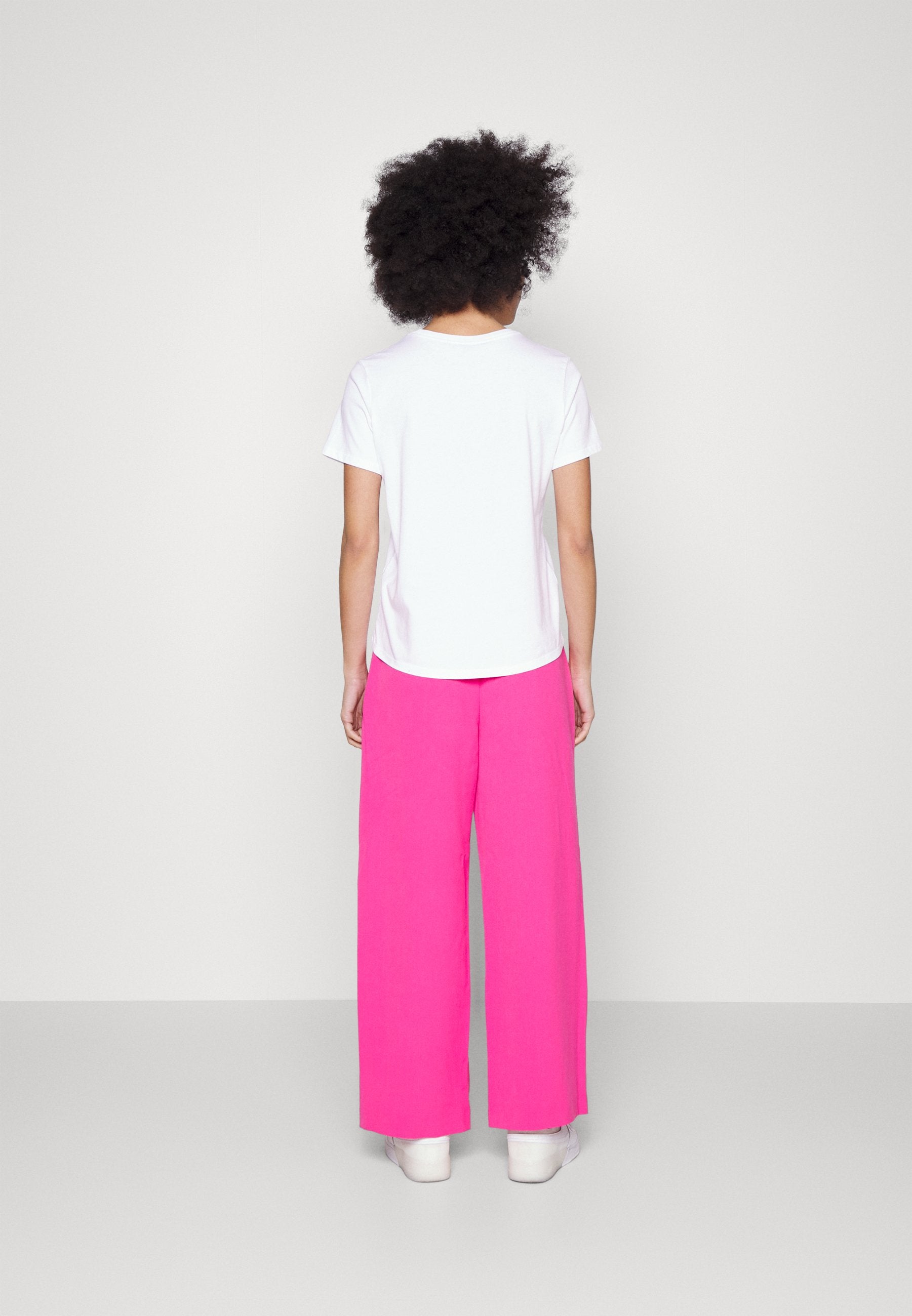 CLUB TEE - Basic T-shirt - white
