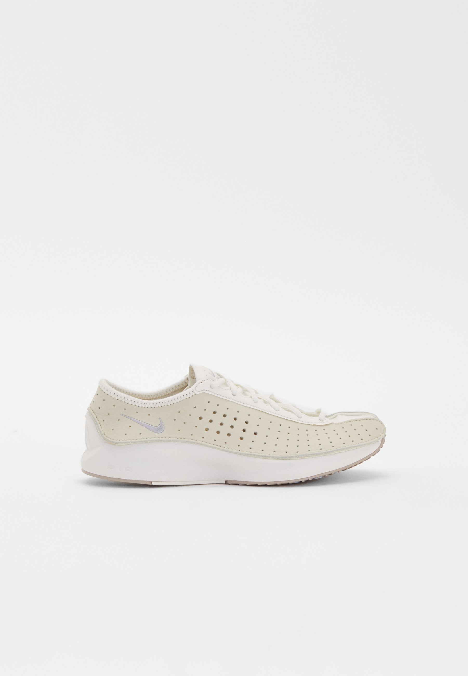 AIR SUPERFLY - Trainers - coconut milk/metallic silver-coloured/sail/classic stone/cobalt tint