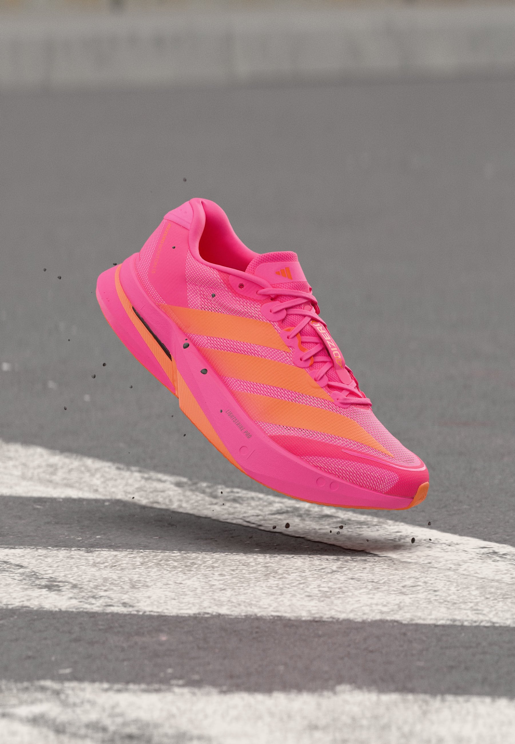 ADIZERO BOSTON 13 M - Road running shoes - lucid pink/lucid orange/iron metallic