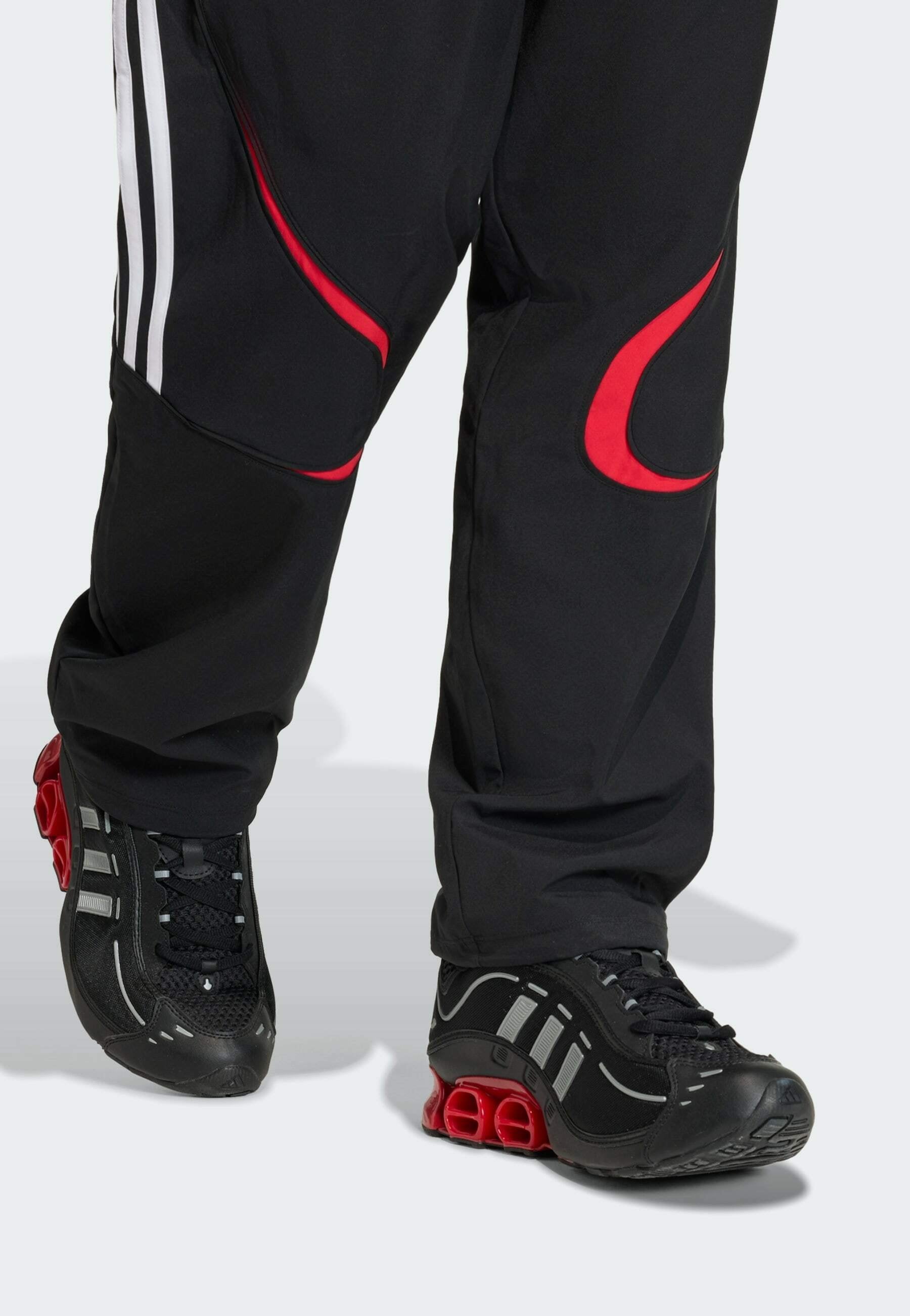 TEAMGEIST - Tracksuit bottoms - black   white