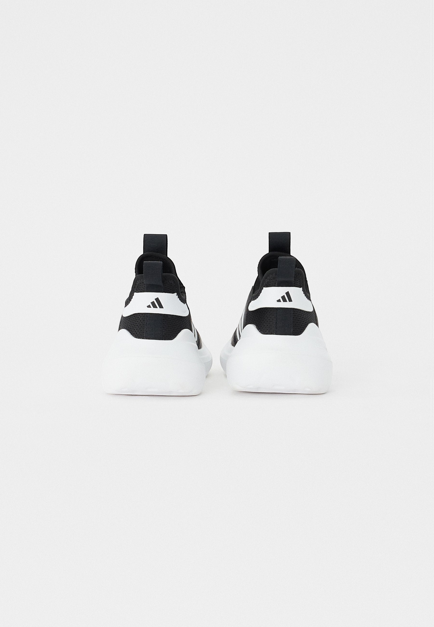 TENSAUR COMFORT UNISEX - Road running shoes - core black/ftwr white/core black