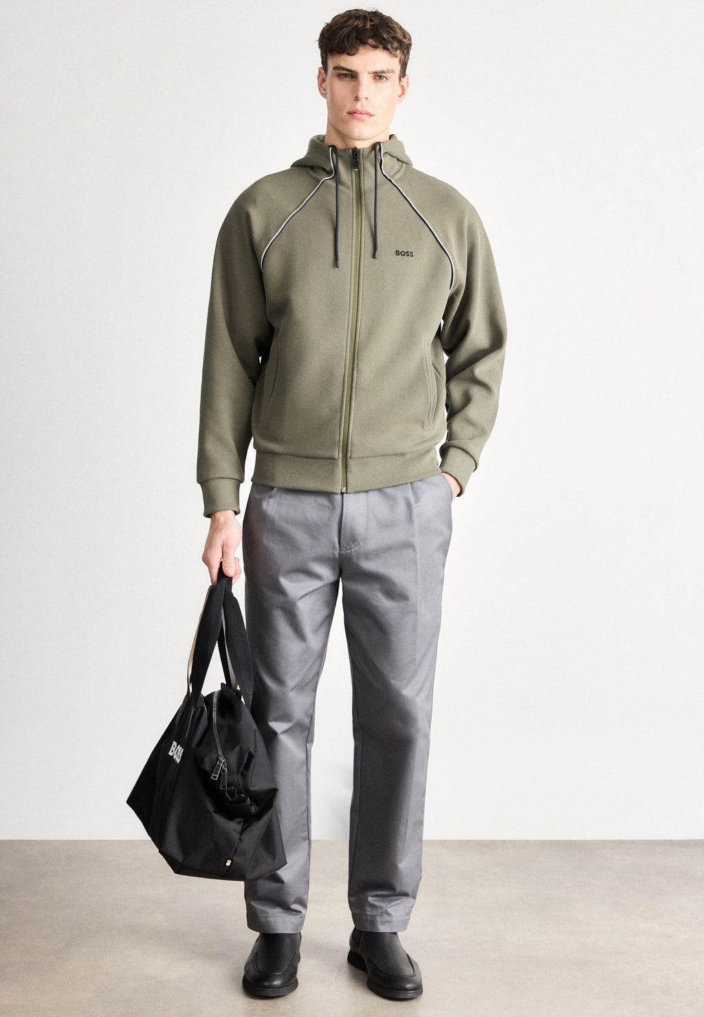 JOIN SAGGY - Zip-up sweatshirt - olive