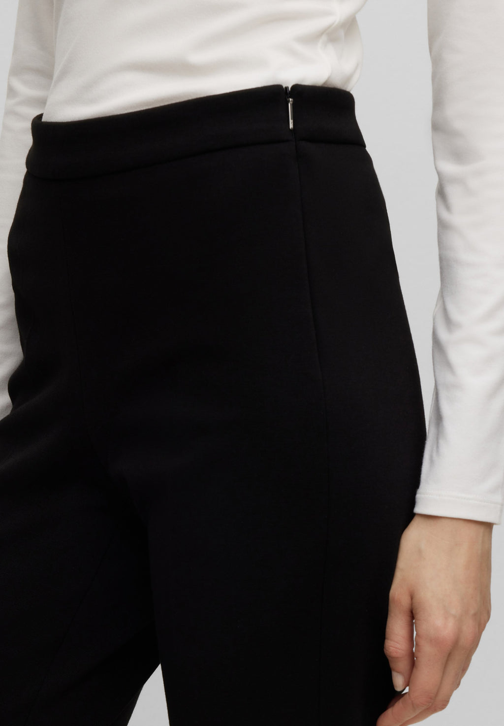 TILUNARA - Trousers - black