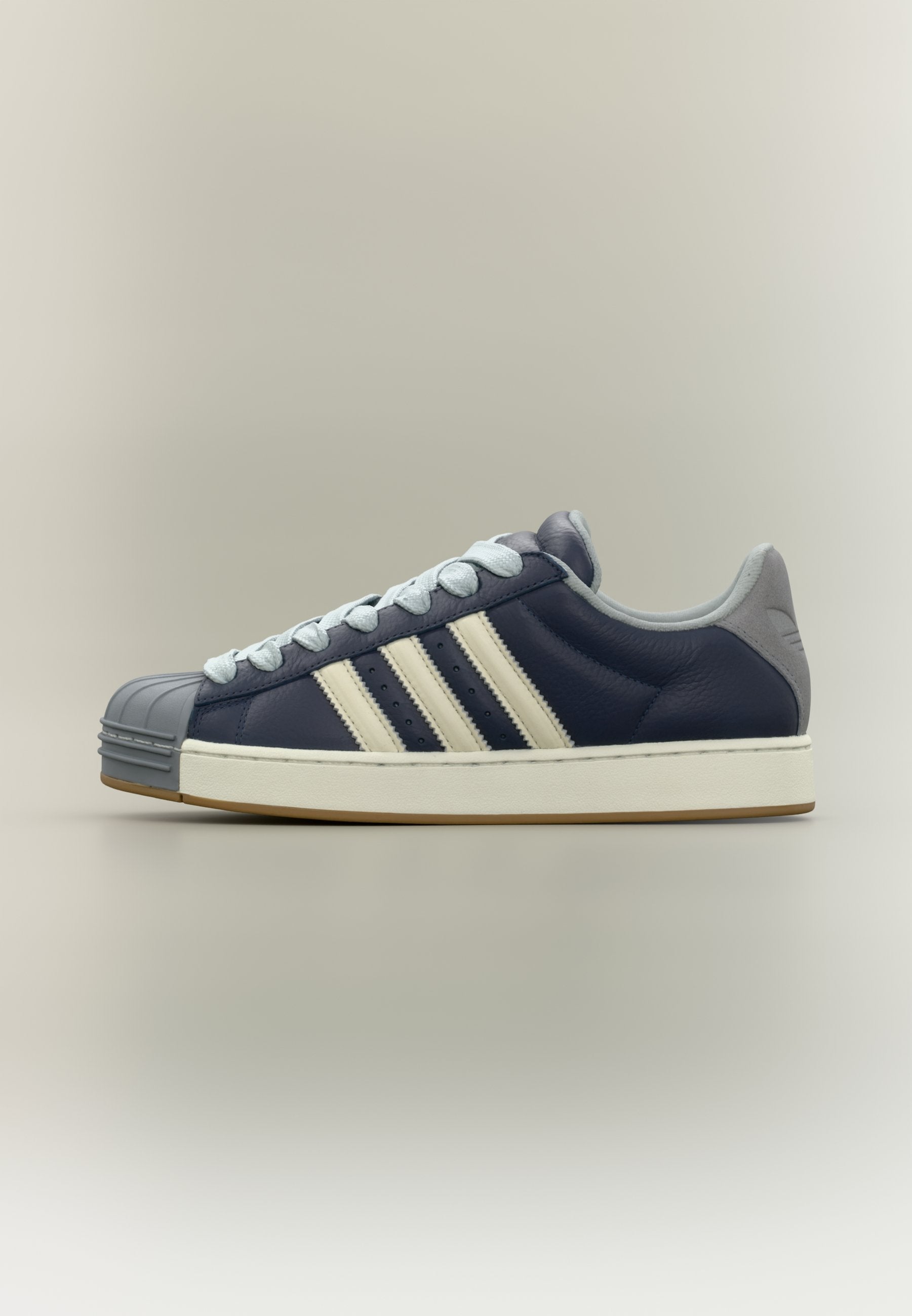 SUPERSTAR ST UNISEX - Skate shoes - shadow navy/off white
