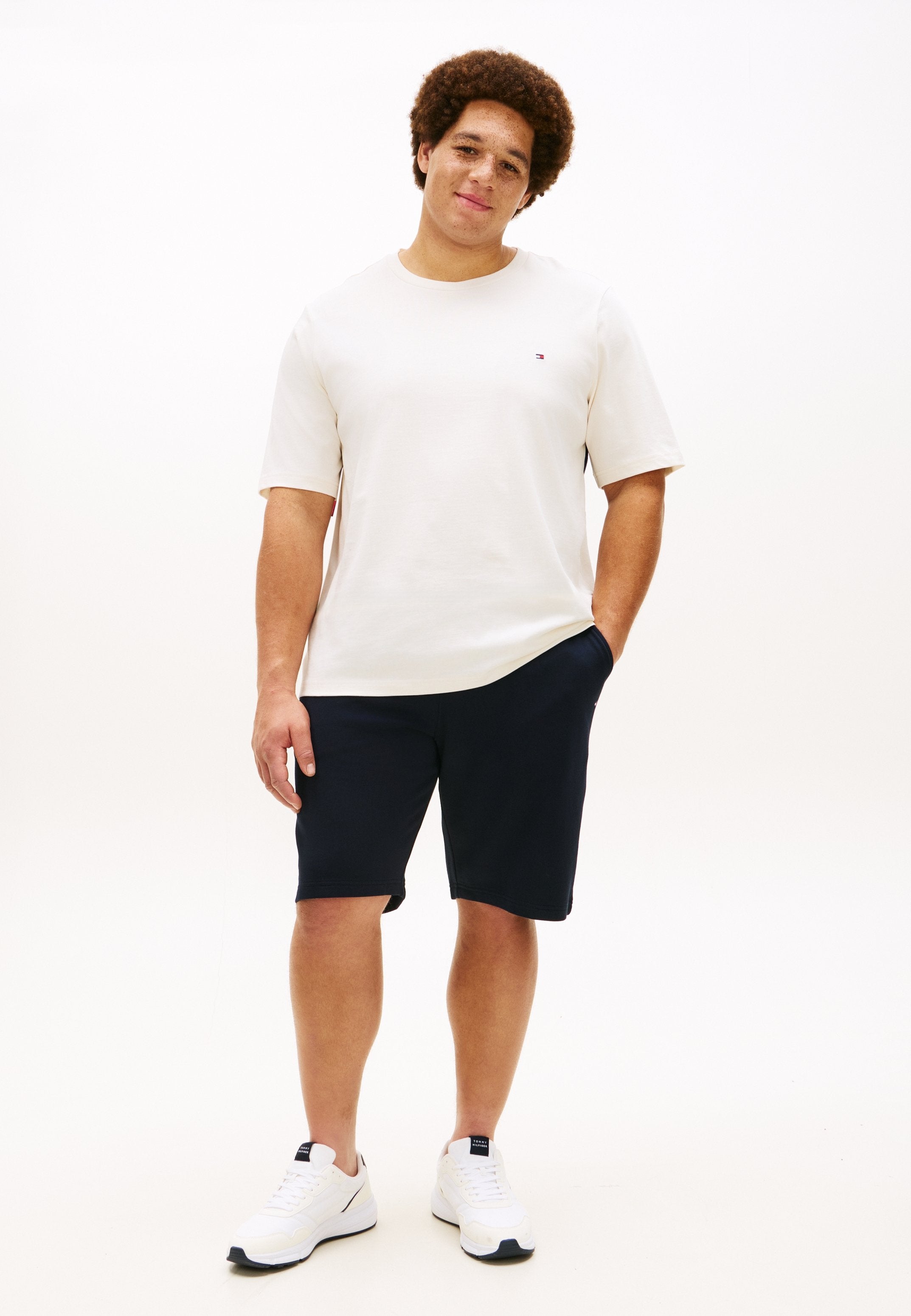 PLUS FLAG EMBROIDERY TERRY SWEAT SHORTS - Tracksuit bottoms - desert sky