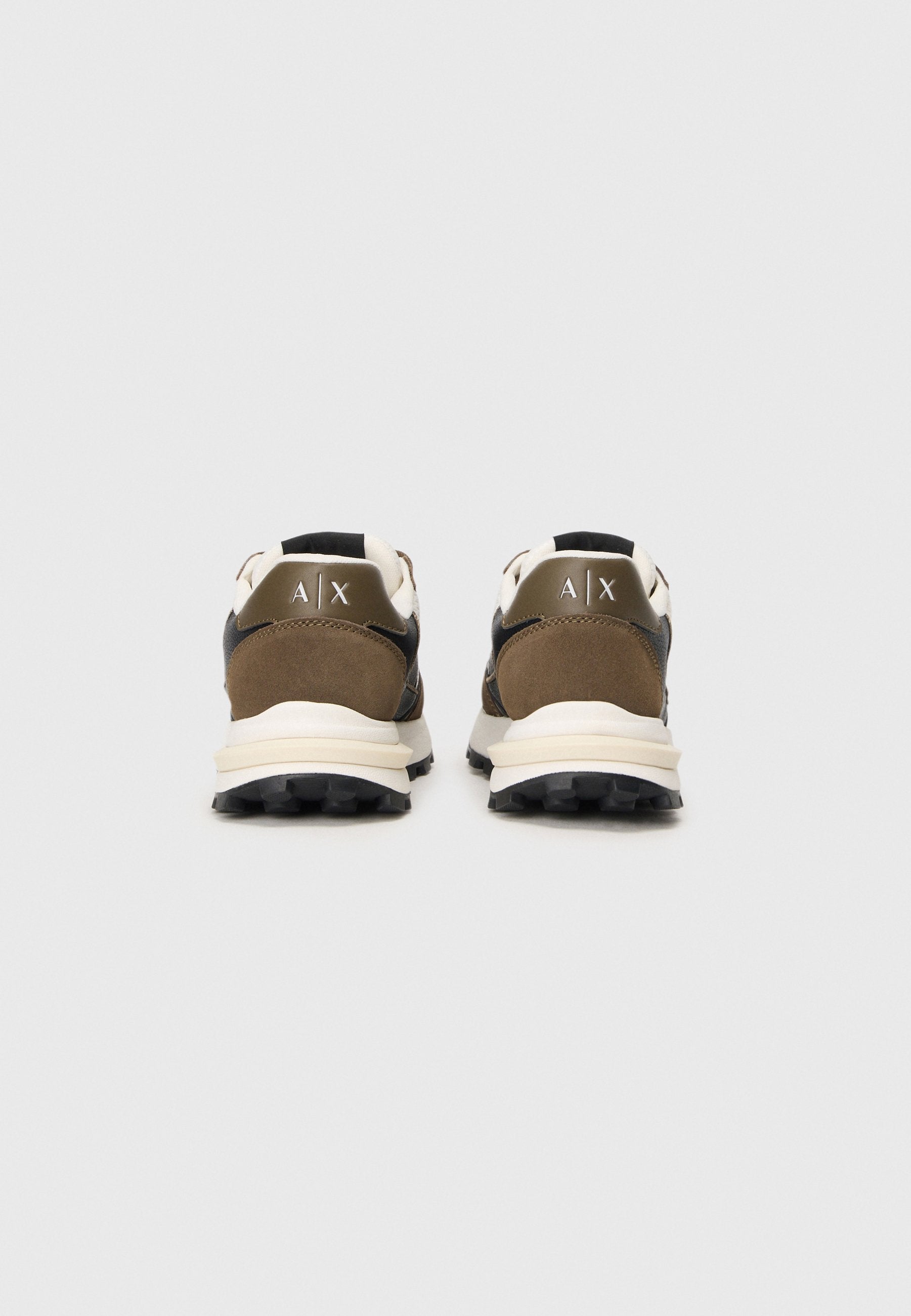 Trainers - musk/off white