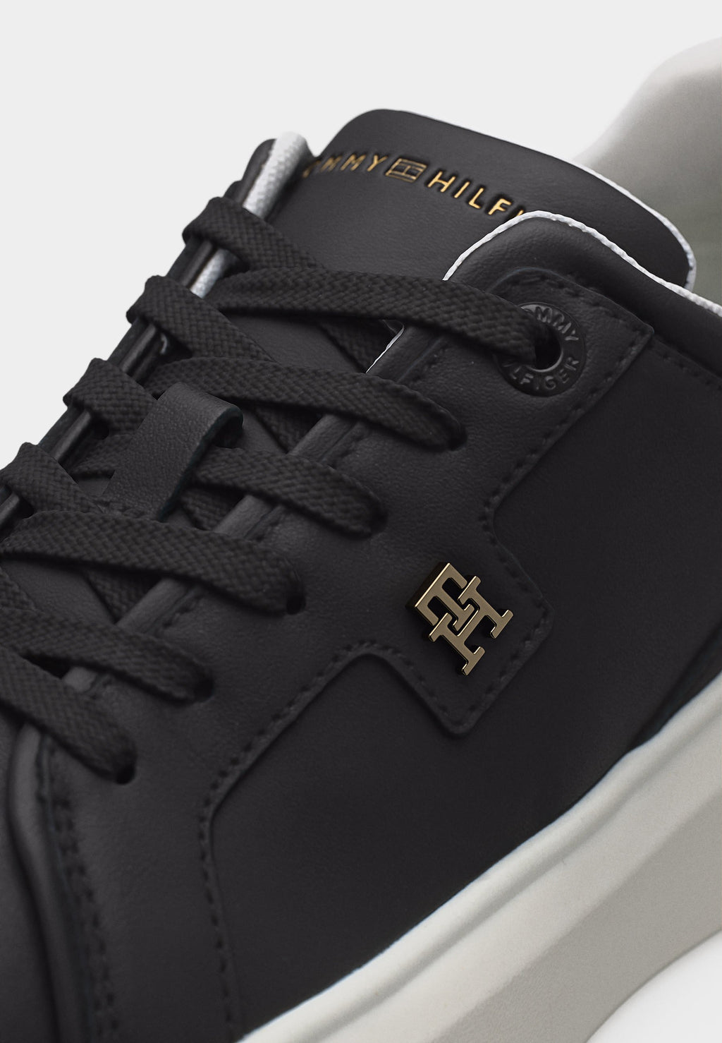 TH CHIC PLATFORM - Baskets - black