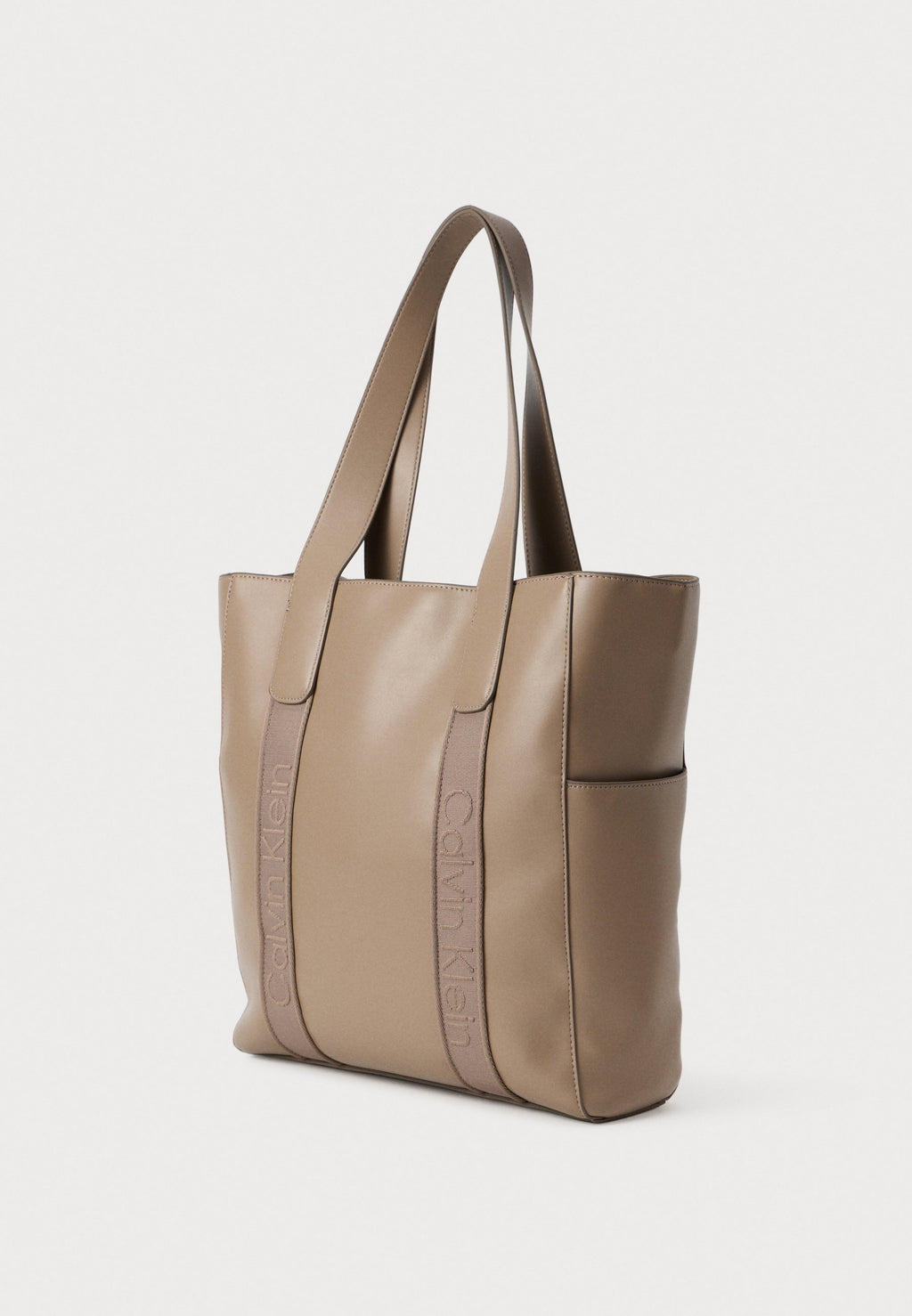 SIGNATURE LOGO STRAP - Handbag - desert taupe