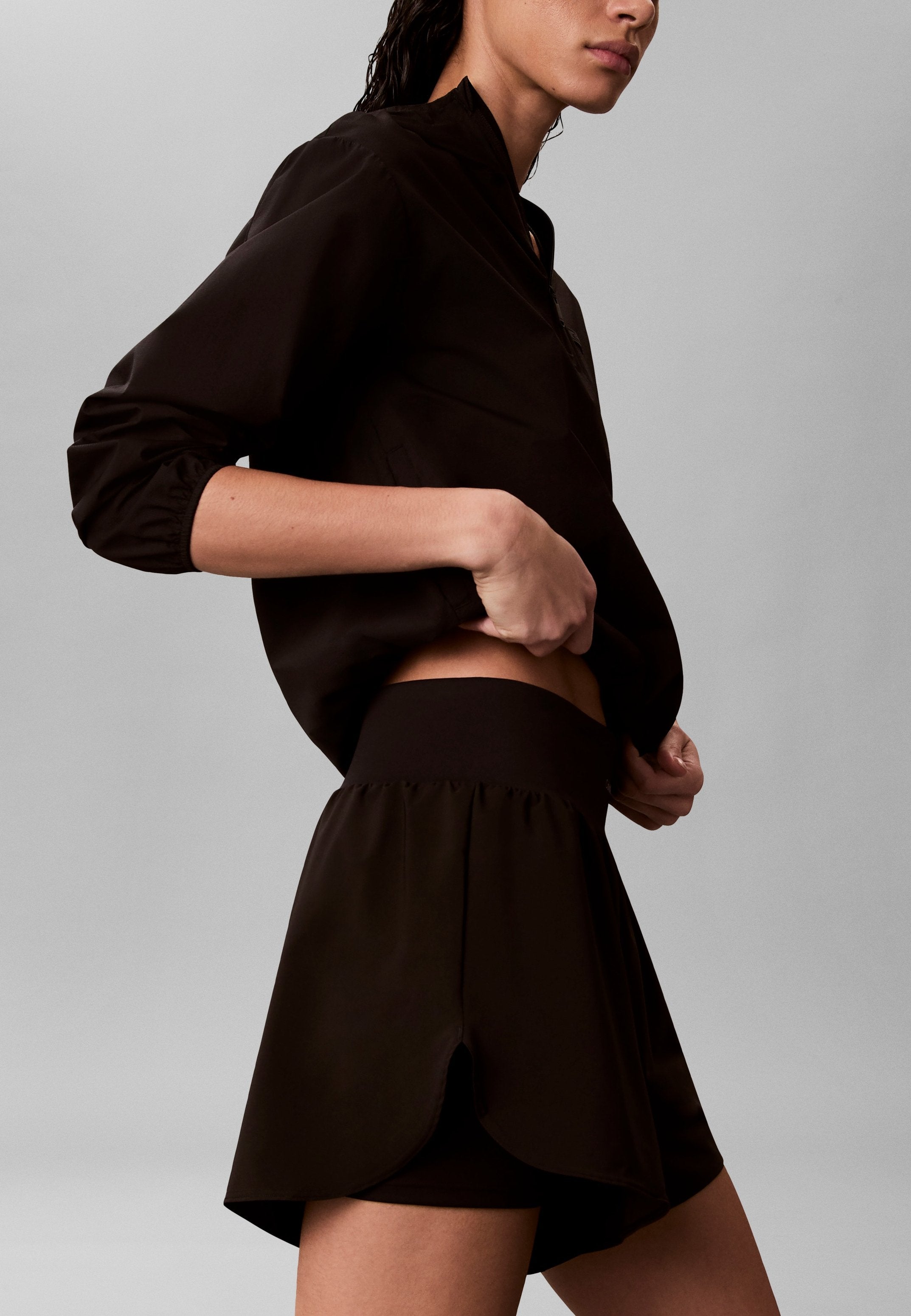 ICON - Shorts - black