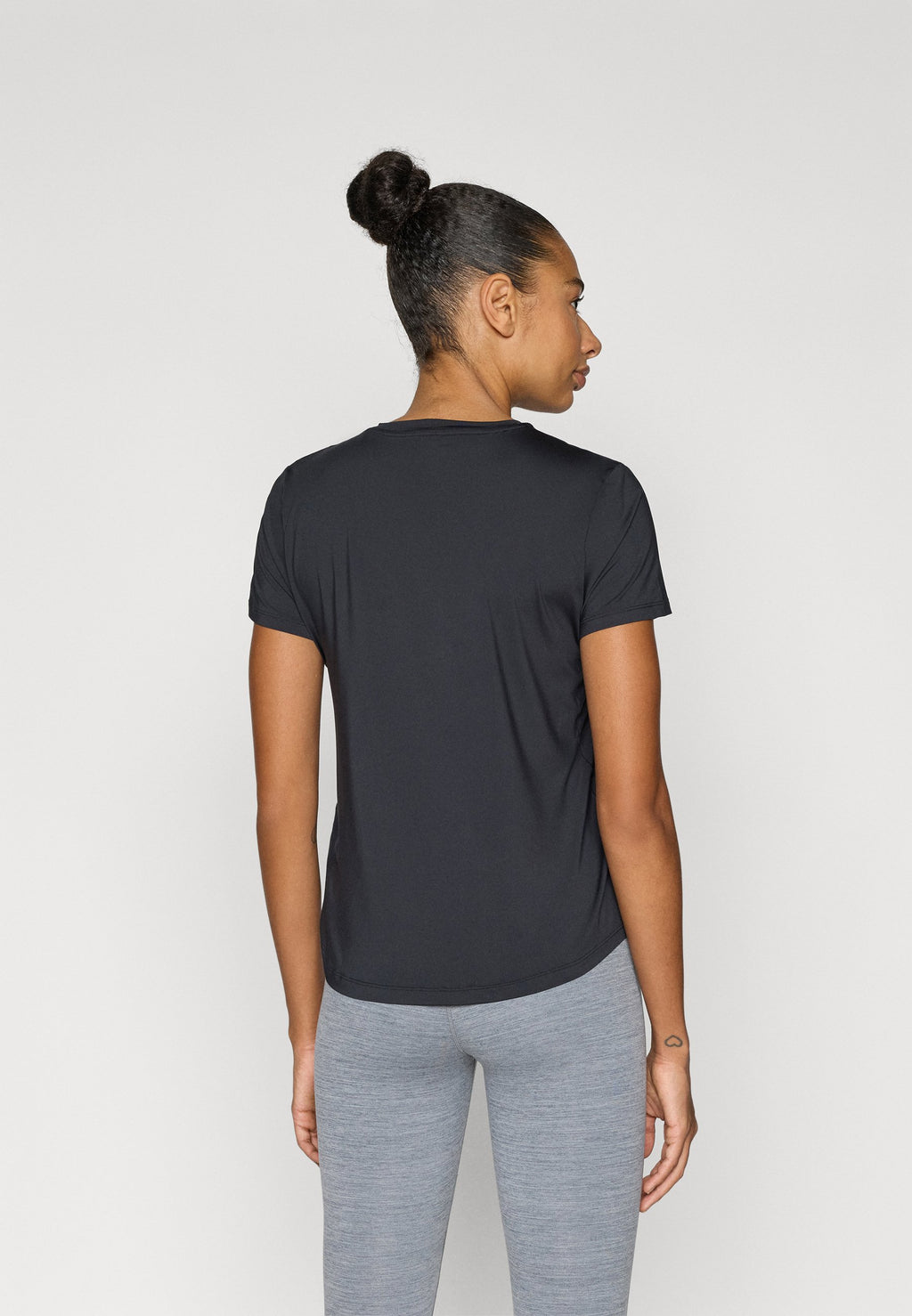 ONE CLASSIC - Sports T-shirt - black/white