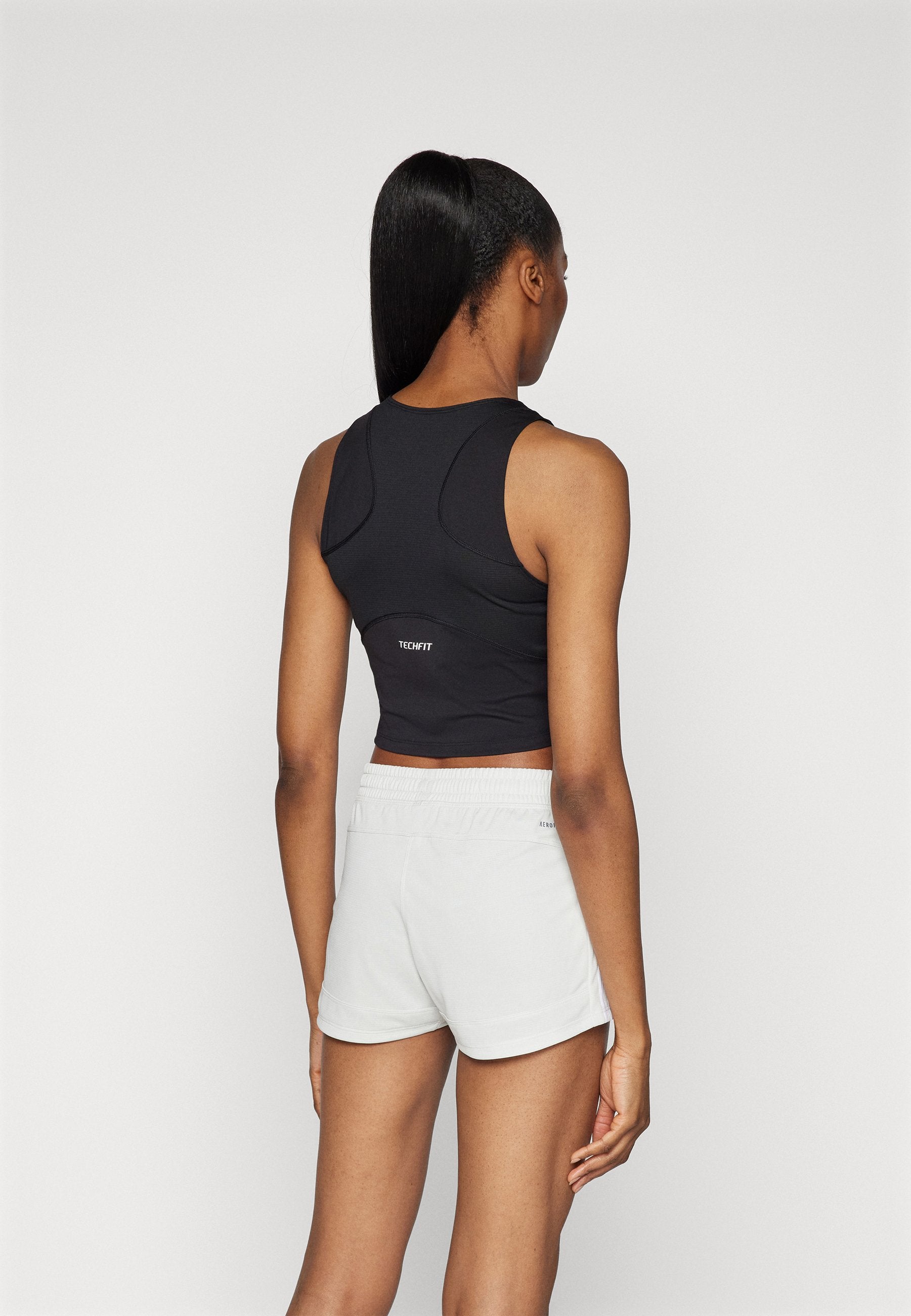 TECHFIT CROPPED - Top - black