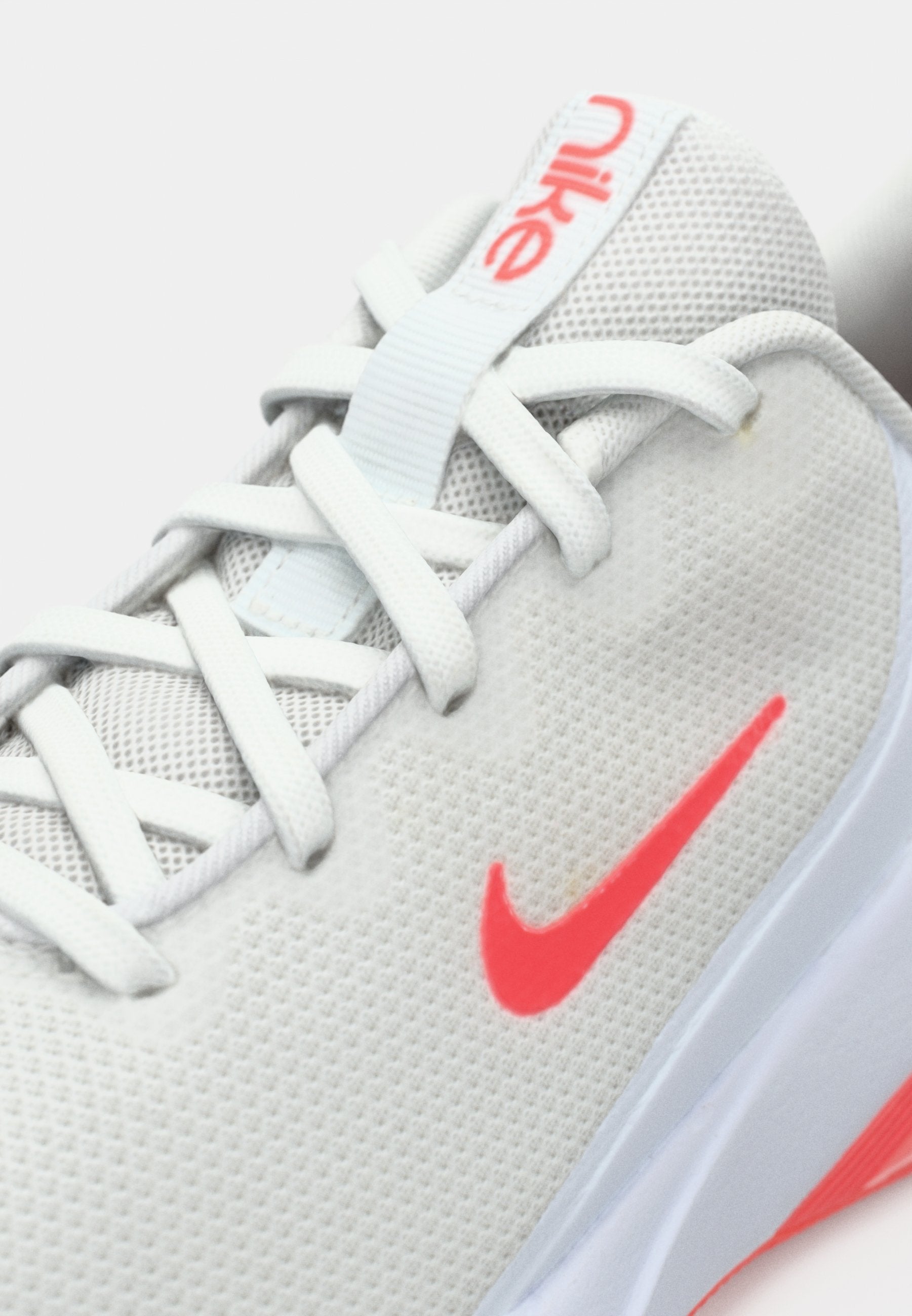 AIR ZOOM BELLA - Training shoe - white/hot lava