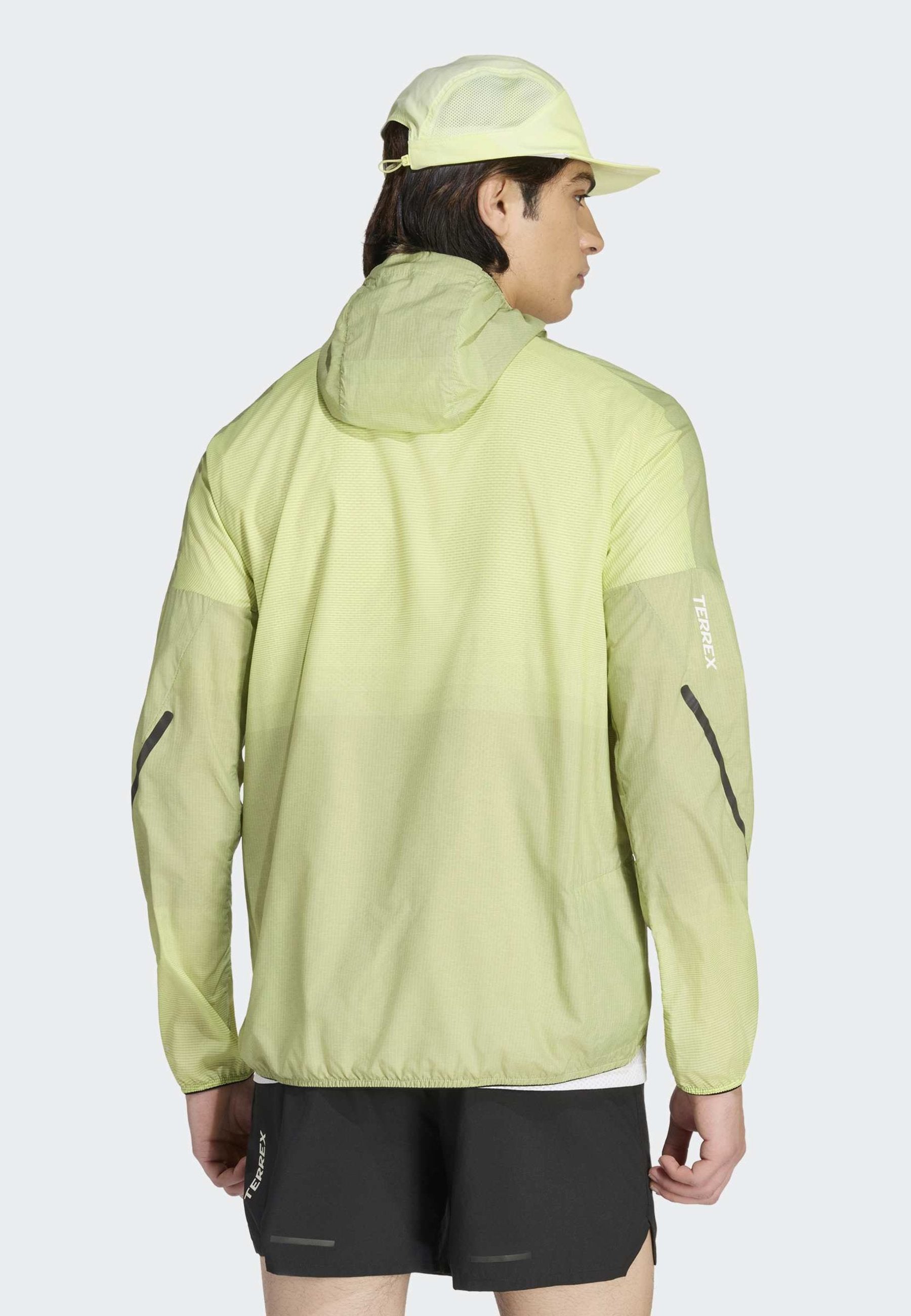 TERREX XPERIOR CLIMA365 LIGHT WINDWEAVE JACKET - Running jacket - semi frozen lemon/shadow olive