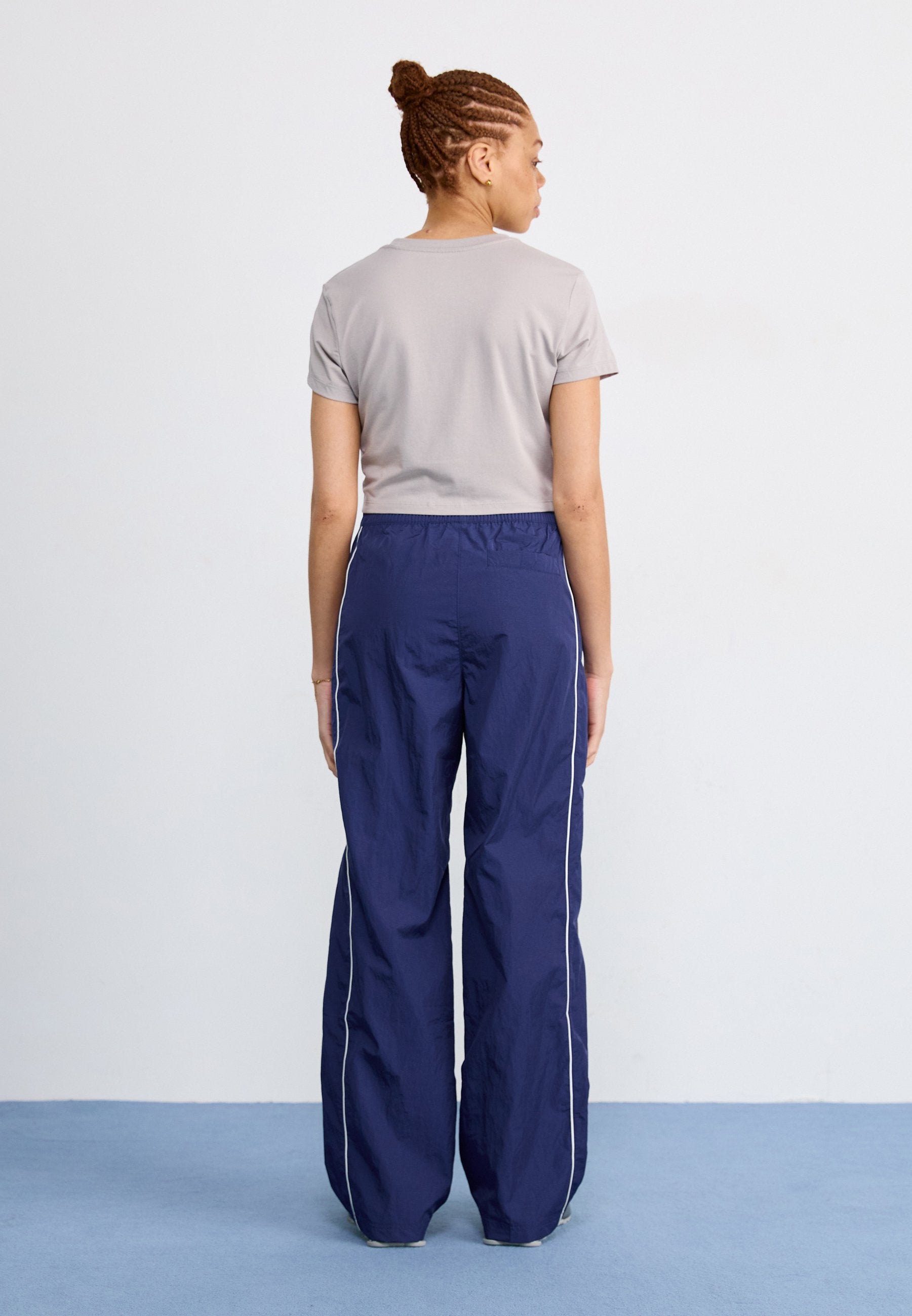 PANT - Tracksuit bottoms - midnight navy/sail