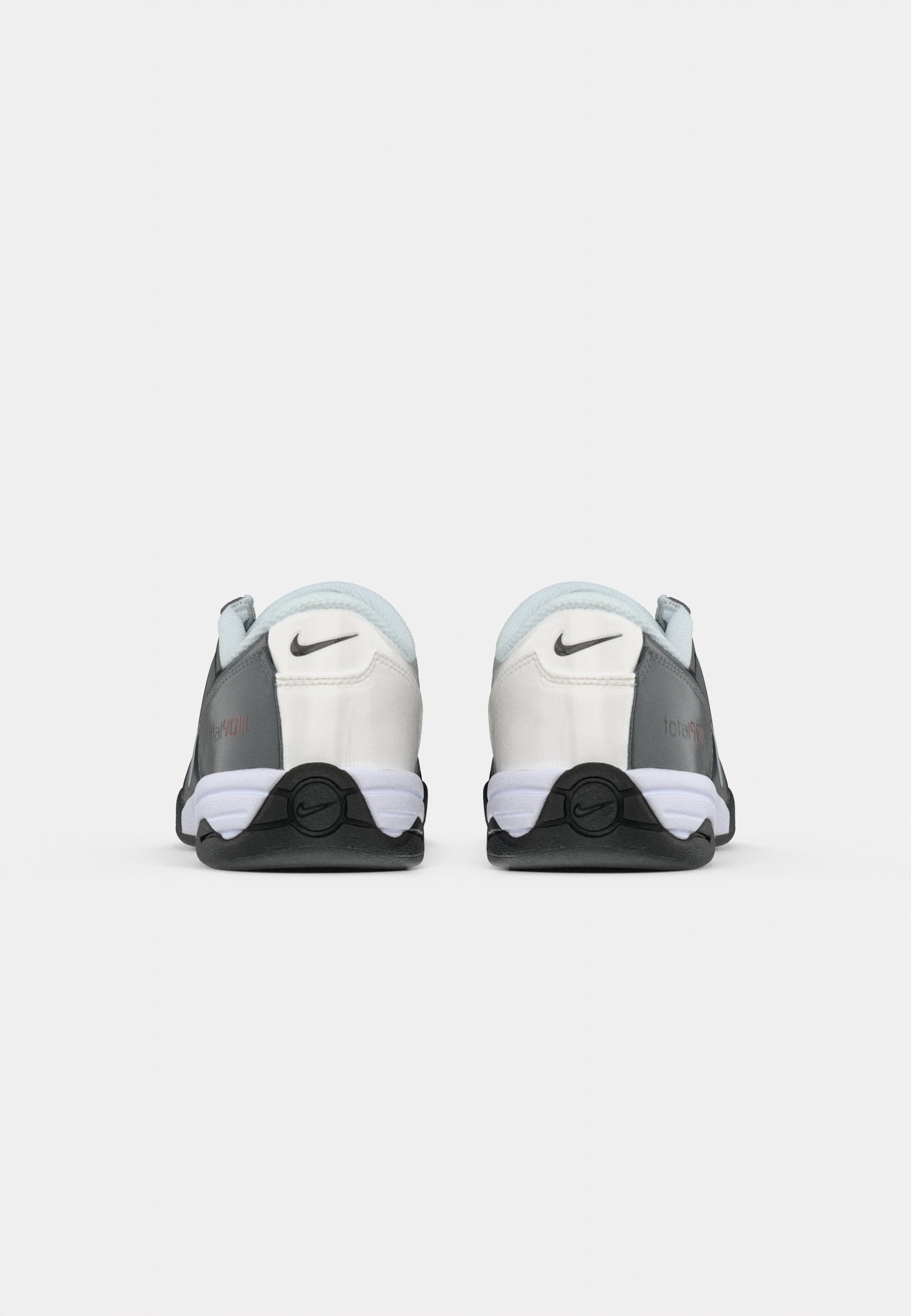 TOTAL 90 - Trainers - light graphite/metallic summit white/black/varsity red