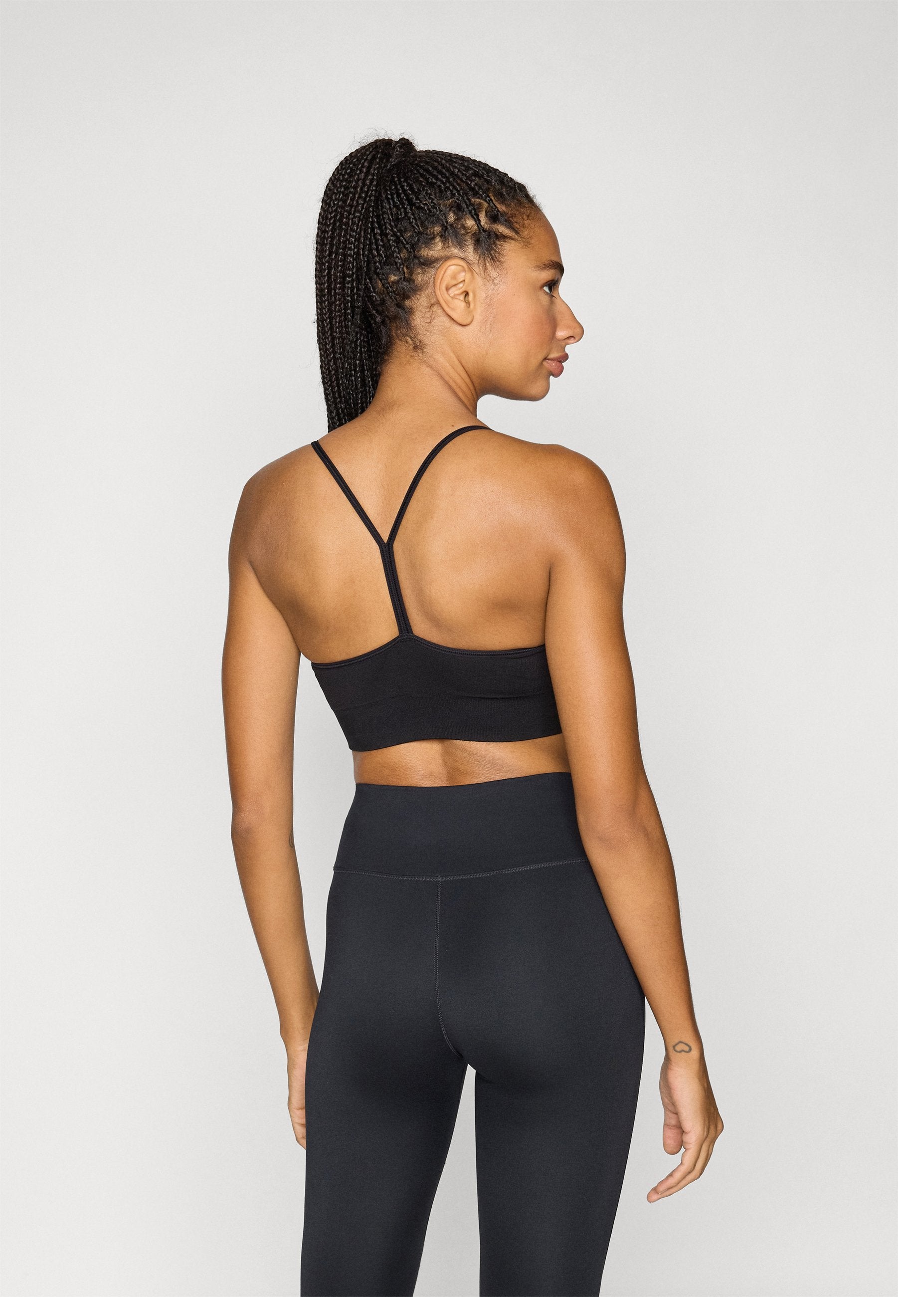 BRA - Light support sports bra - black