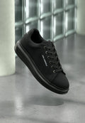 Trainers - black